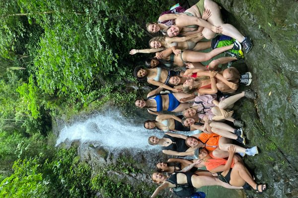 Jaco: 10 Hidden Waterfalls Hike with Local Food Experience – Jaco, Costa Rica