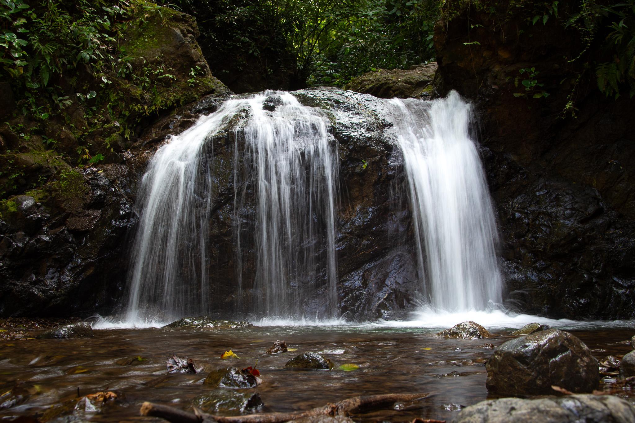 Jaco Beach: 10 Hidden Waterfalls Guided Experience – Jaco, Costa Rica