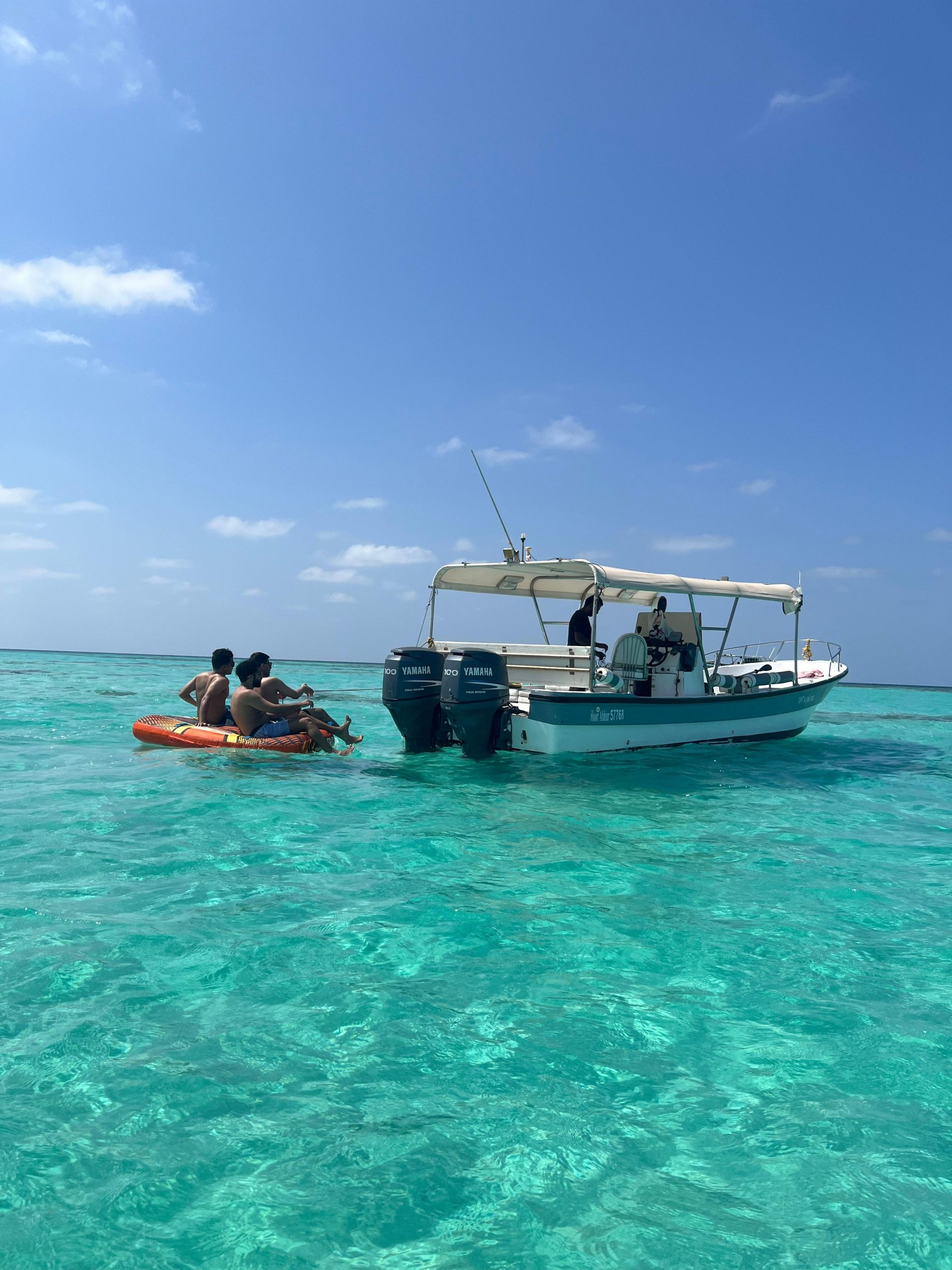 Jeddah: Bayada Island Boat Trip with Donut Ride – Saudi Arabia