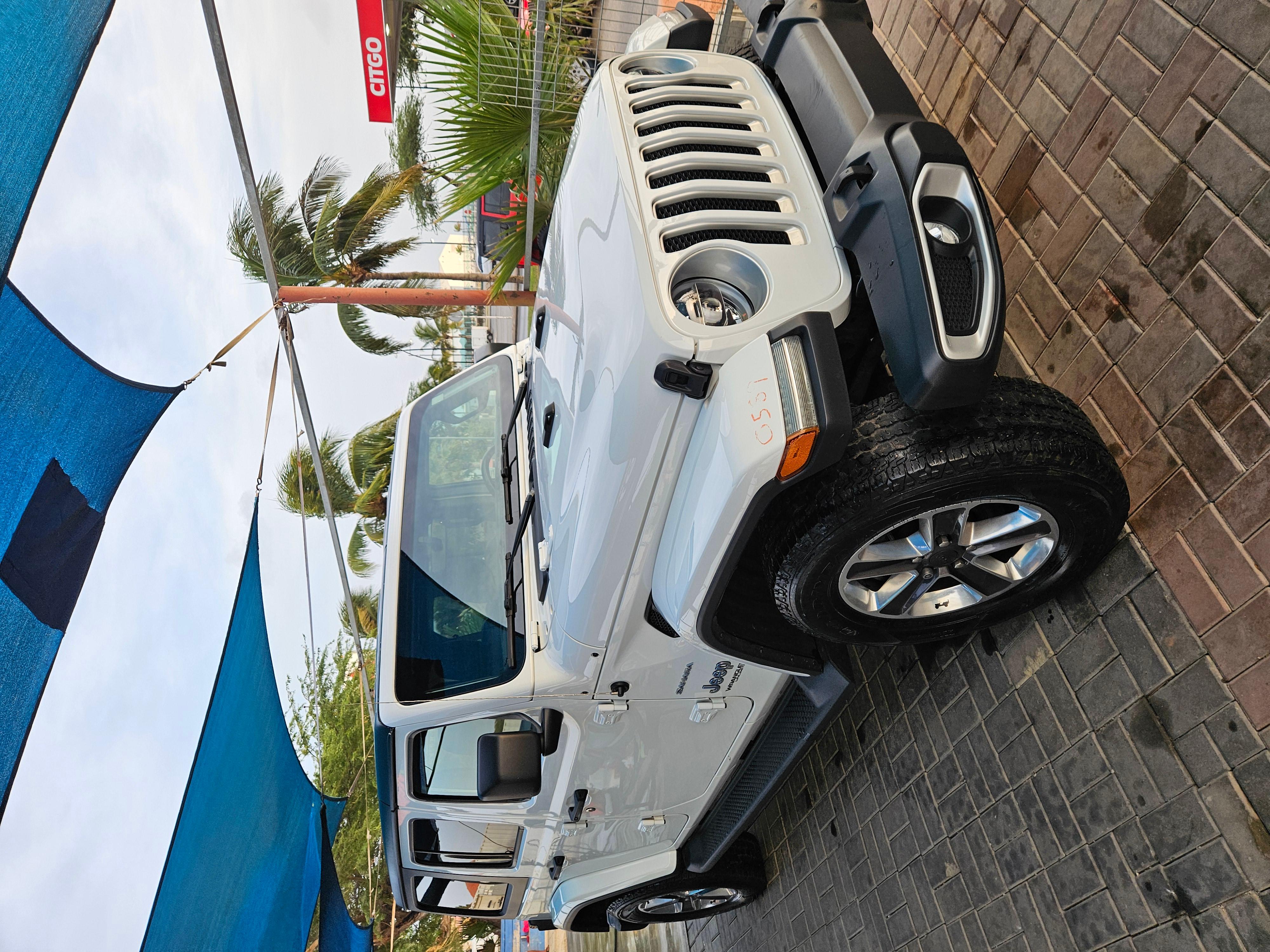 Jeep Wrangler 8 Hour Rental – Aruba