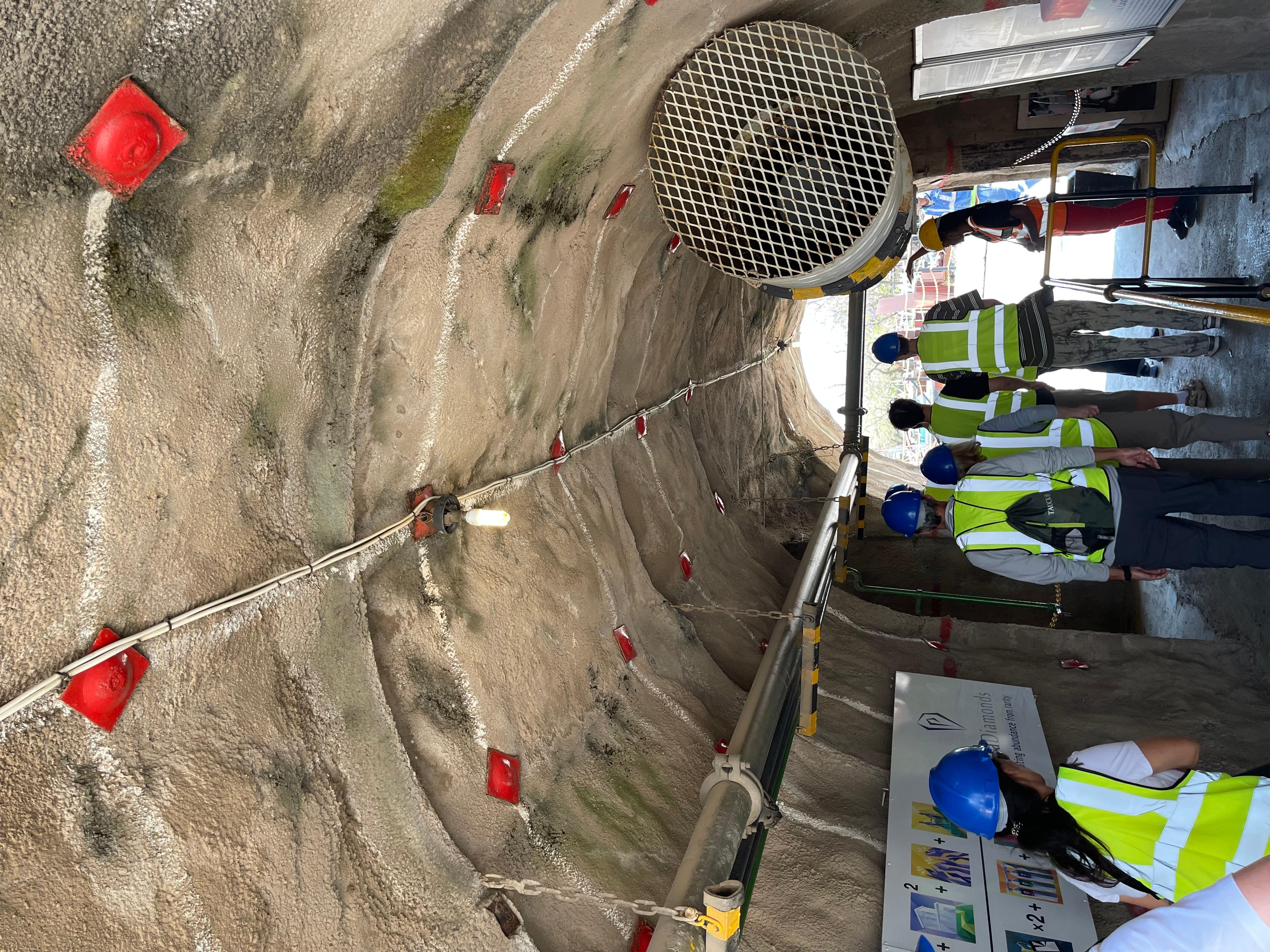 Johannesburg: Full Day Cullinan Diamond Mine & Diamond Shop – Johannesburg, South Africa