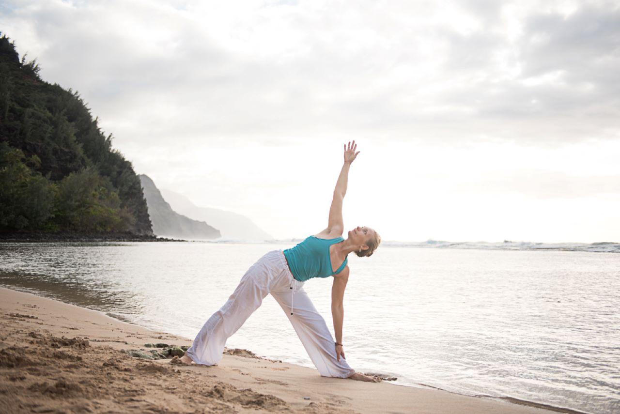 Kauai: Sunday Special Sound Healing Restorative Yoga – Hawaii, Hawaii