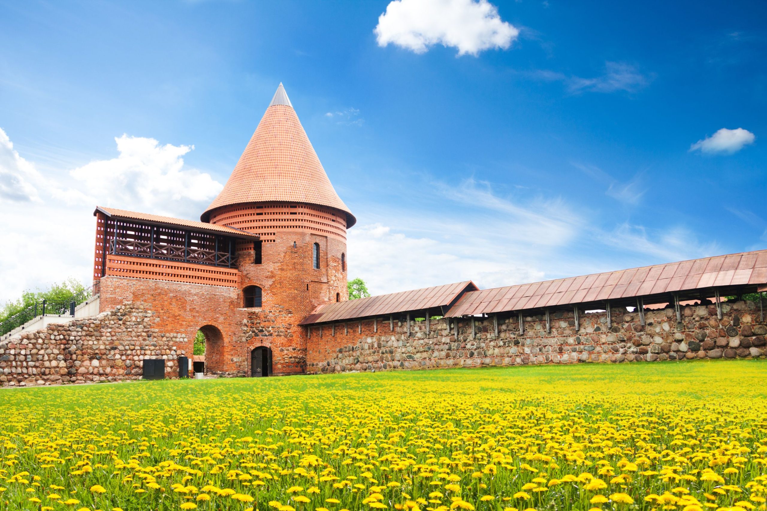 Kaunas: Private custom tour with a local guide – Lithuania