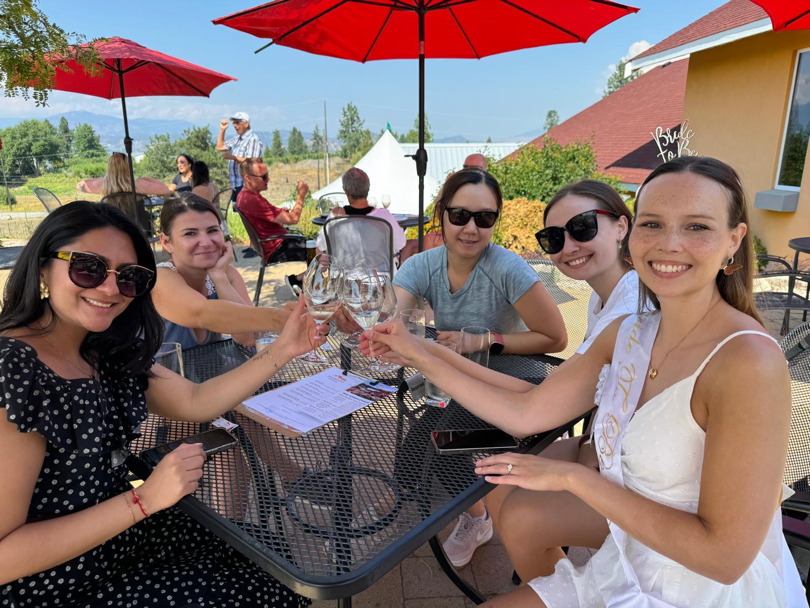 Kelowna: E-Bike Guided Wine Tour with Lunch & Tastings – Kelowna, Canada