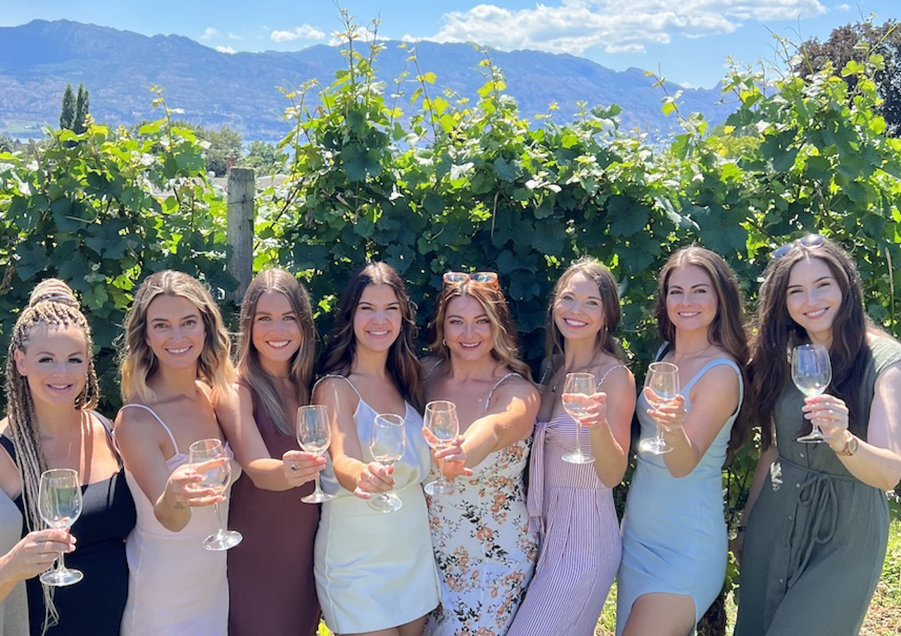 Kelowna: West Kelowna Full Day Guided Wine Tour – West Kelowna, Canada