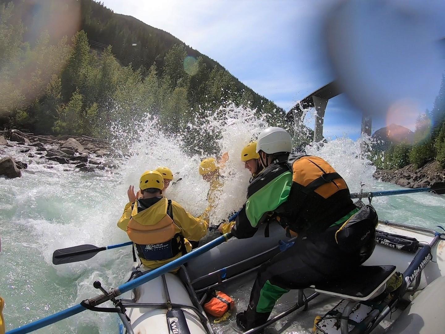 Kicking Horse River: Whitewater Rafting Half-Day Trip – Kicking Horse River, Canada