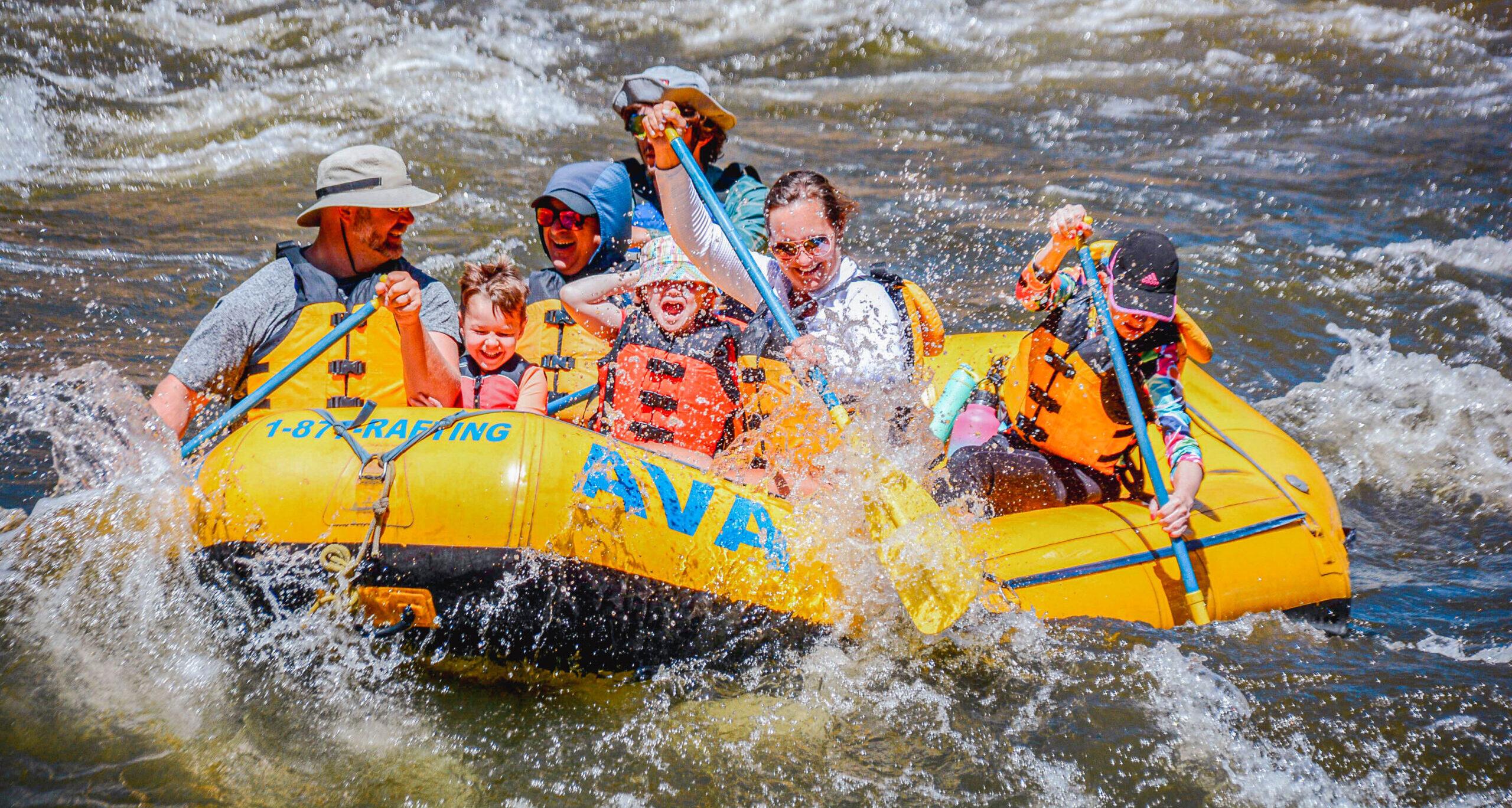 Kremmling: Full-Day Upper Colorado Guided Float Trip + Lunch – Kremmling, Colorado