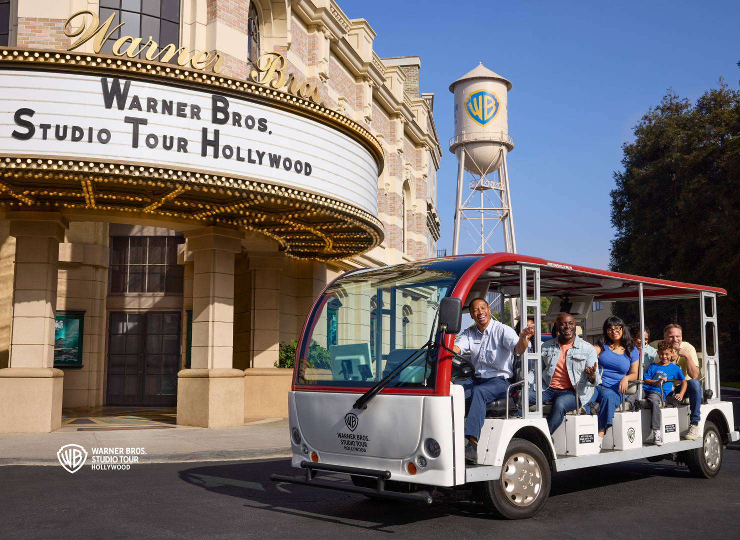 LA: Warner Bros Studio Entry with Hollywood Bus Tour Package – Los Angeles, California