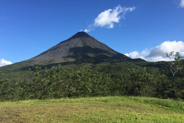 La Fortuna: Arenal Volcano Hike – La Fortuna, Costa Rica