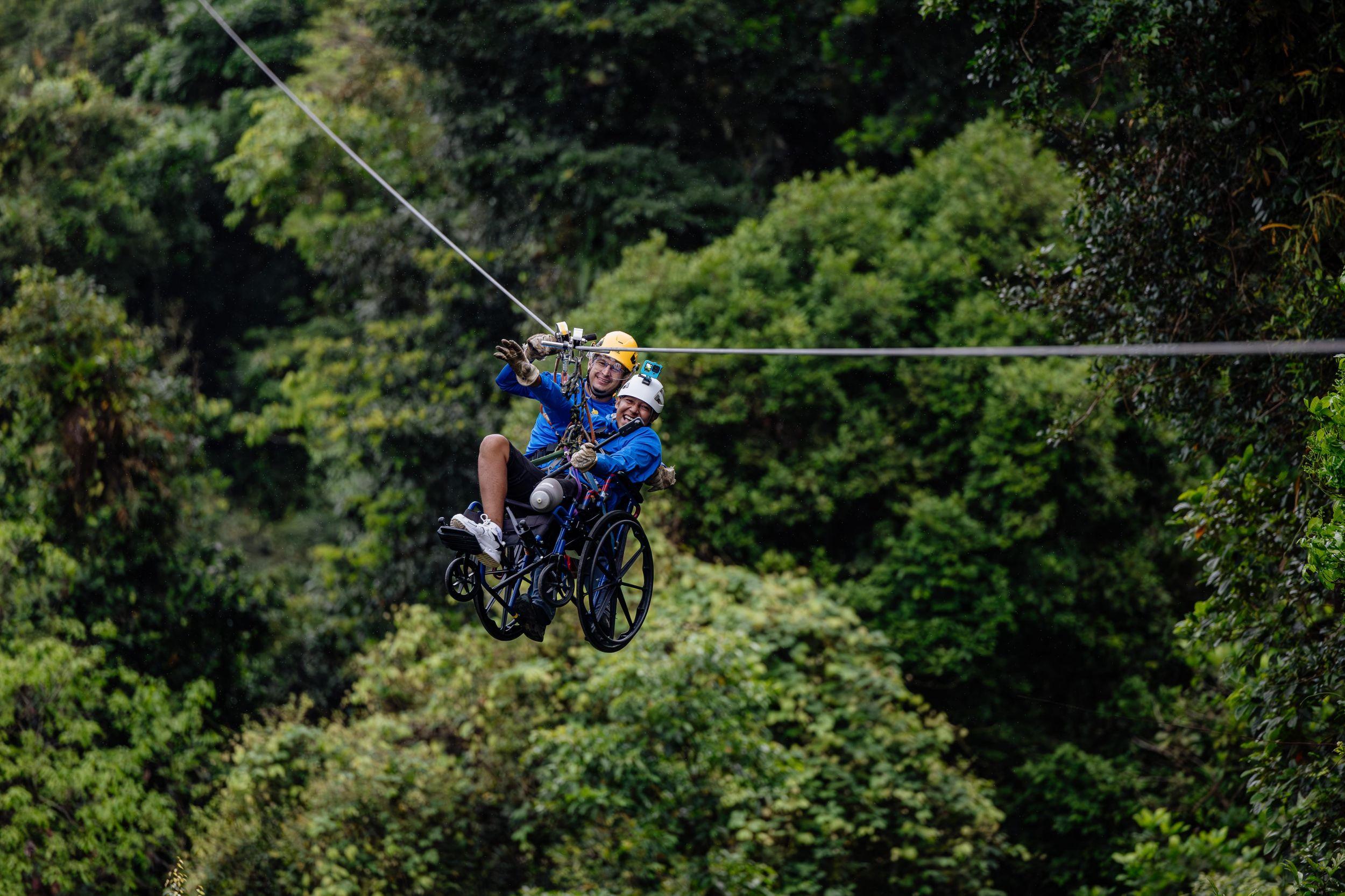 La Fortuna: Sky Adventures Arenal Zipline Experience – La Fortuna, Costa Rica