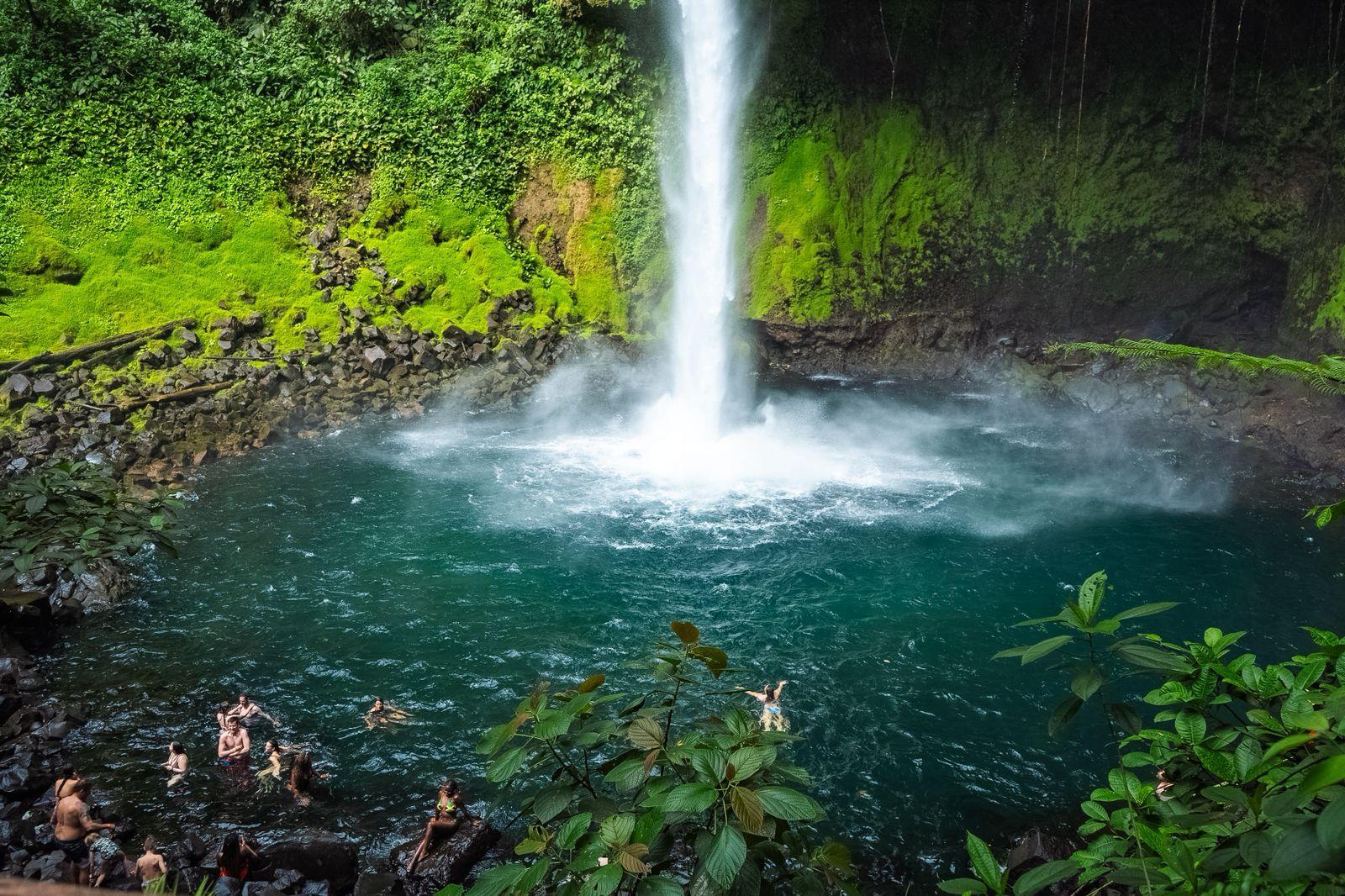 La Fortuna Waterfall Admission Ticket – La Fortuna, Costa Rica
