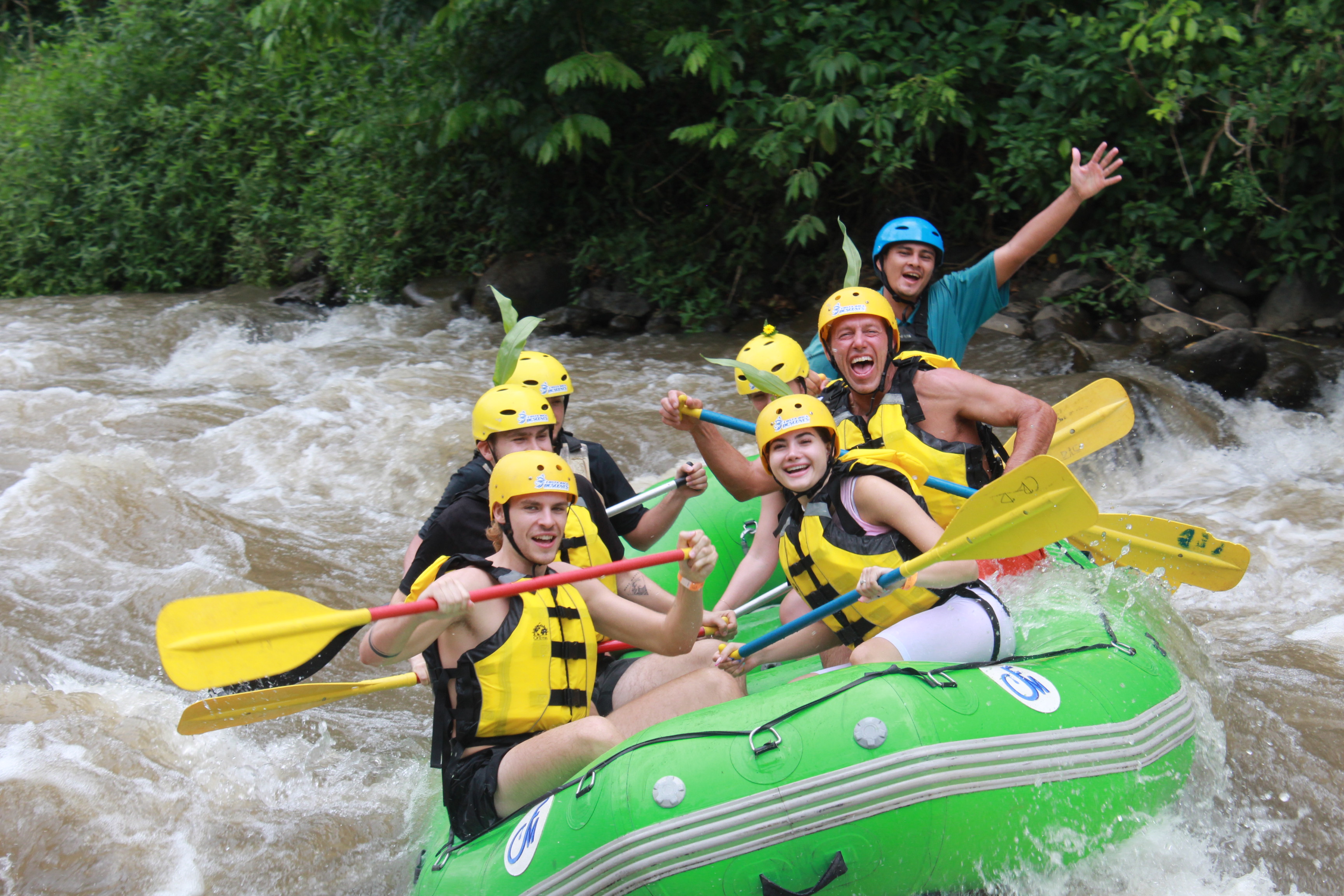 La Fortuna: White Water Rafting Class V – La Fortuna, Costa Rica