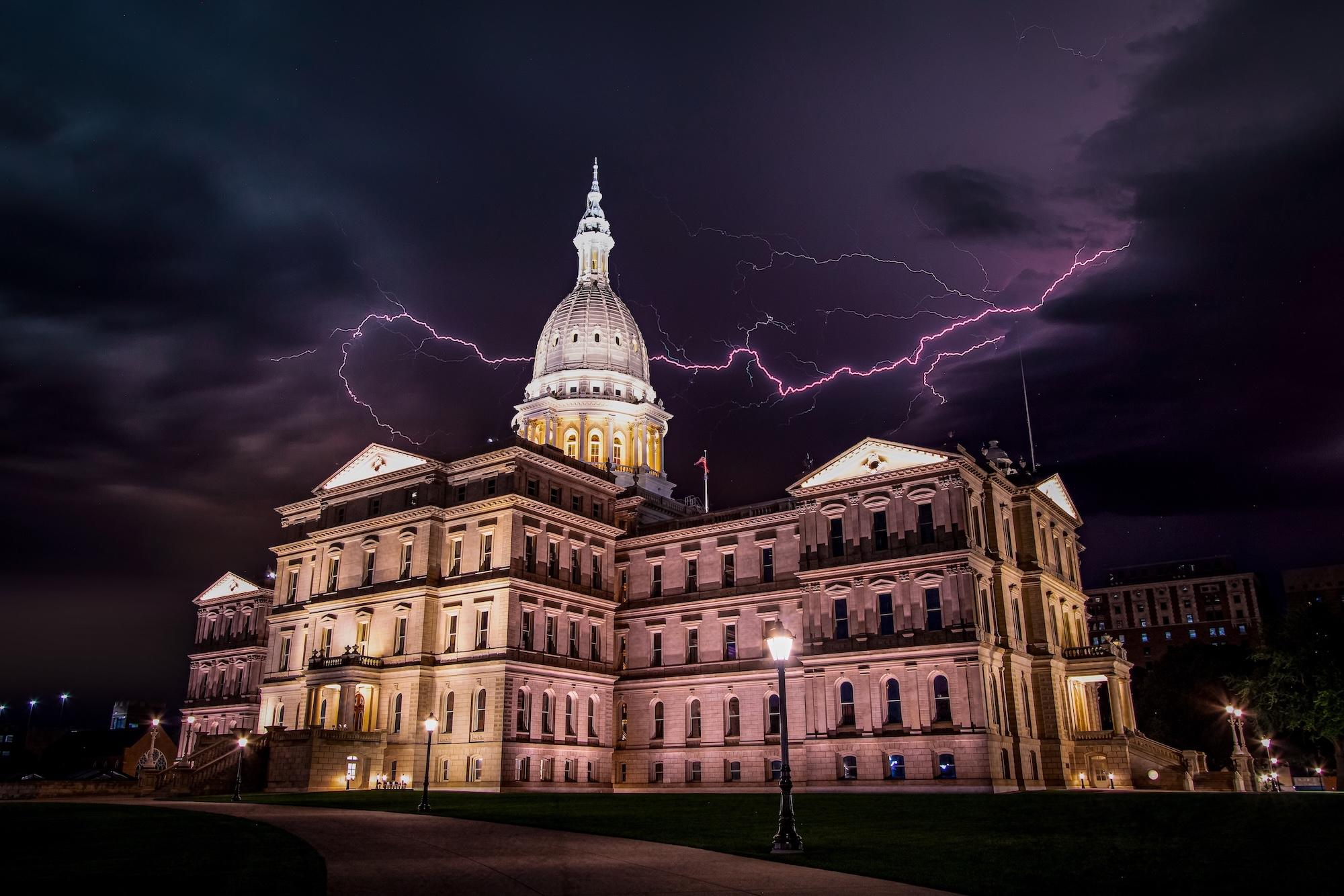 Lansing Ghost Tour: Lost Legends and Laments by Lanternlight – Lansing, Michigan