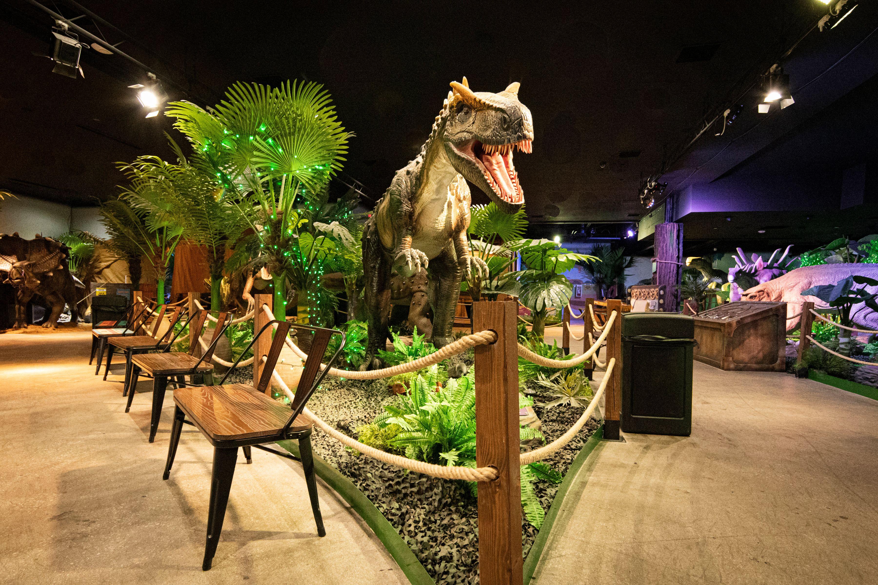 Las Vegas: Dinosaur Outpost Admission Ticket – Las Vegas, Nevada