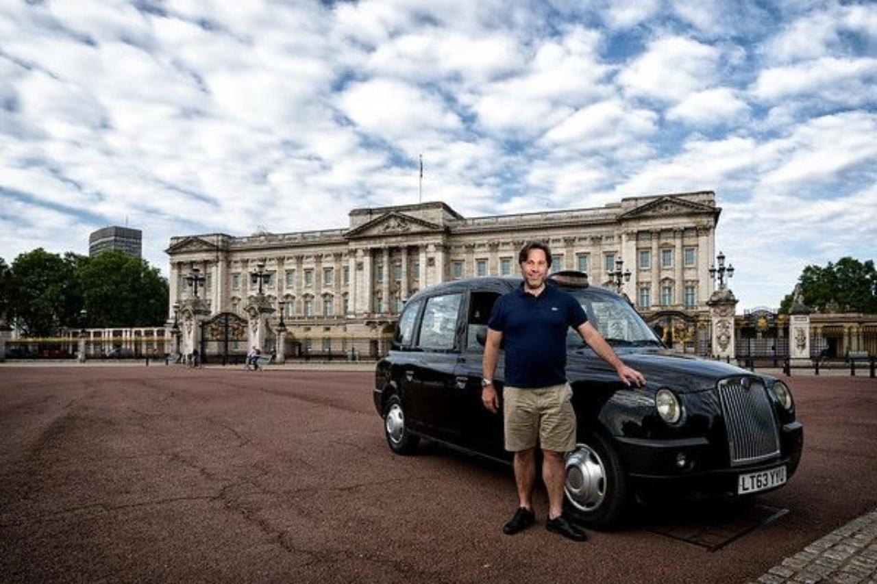 London: Sightseeing Black Cab Tour with Hotel Pickup – London, United Kingdom