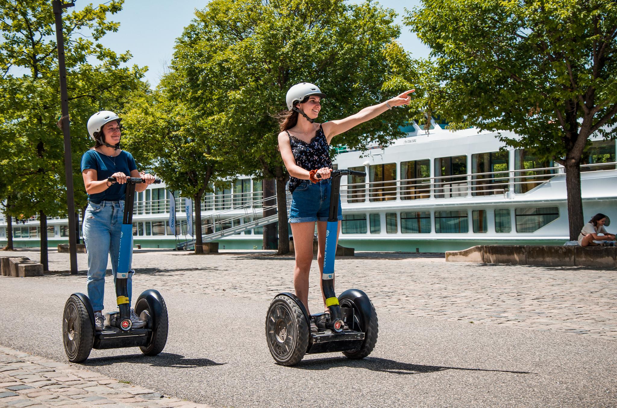 Lyon: Discovery Tour by Segway – Lyon, France