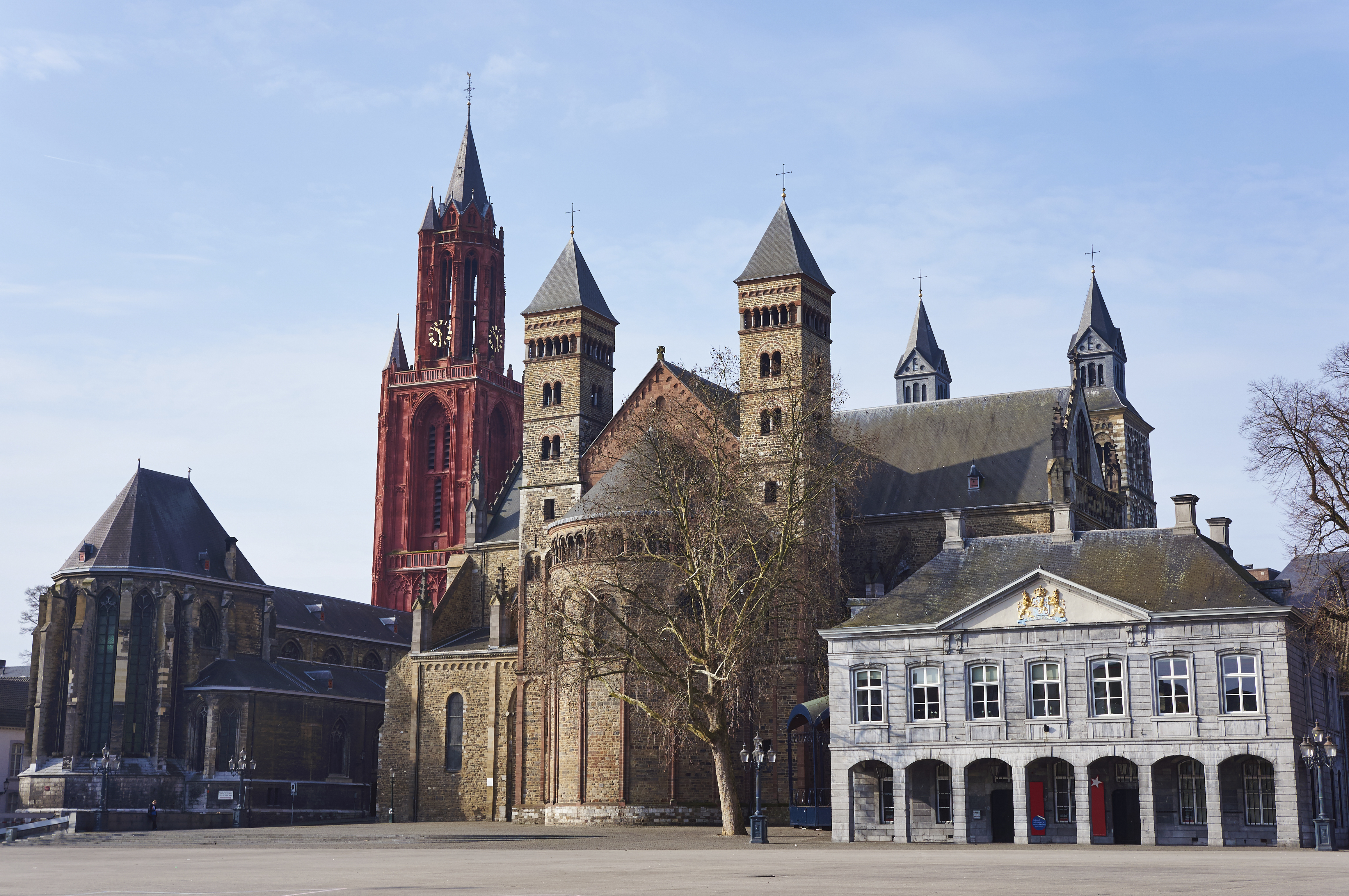 Maastricht and Tripoint Full-Day Trip from Amsterdam – Three Country Point NL / B / D, Netherlands