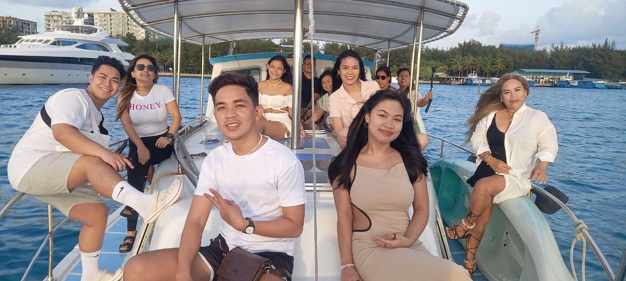 Maldives Sunset Fishing Trip: A Tranquil Angling Experience – Maldives