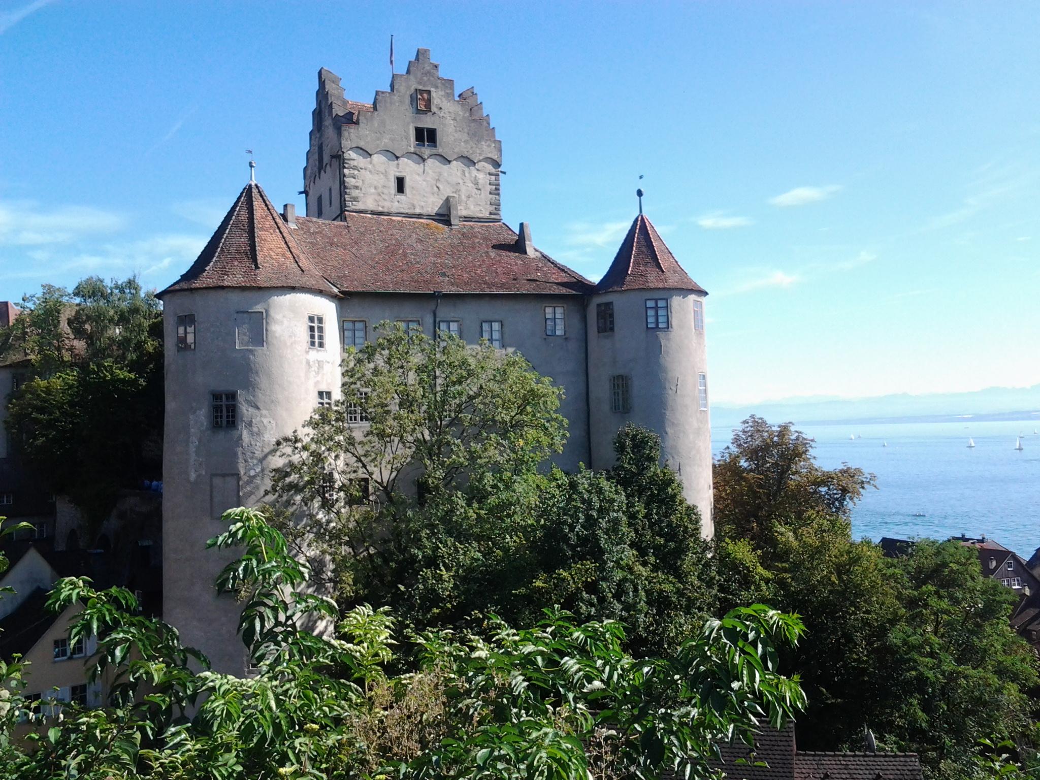Meersburg: Public city tour with wine tasting – Meersburg, Germany