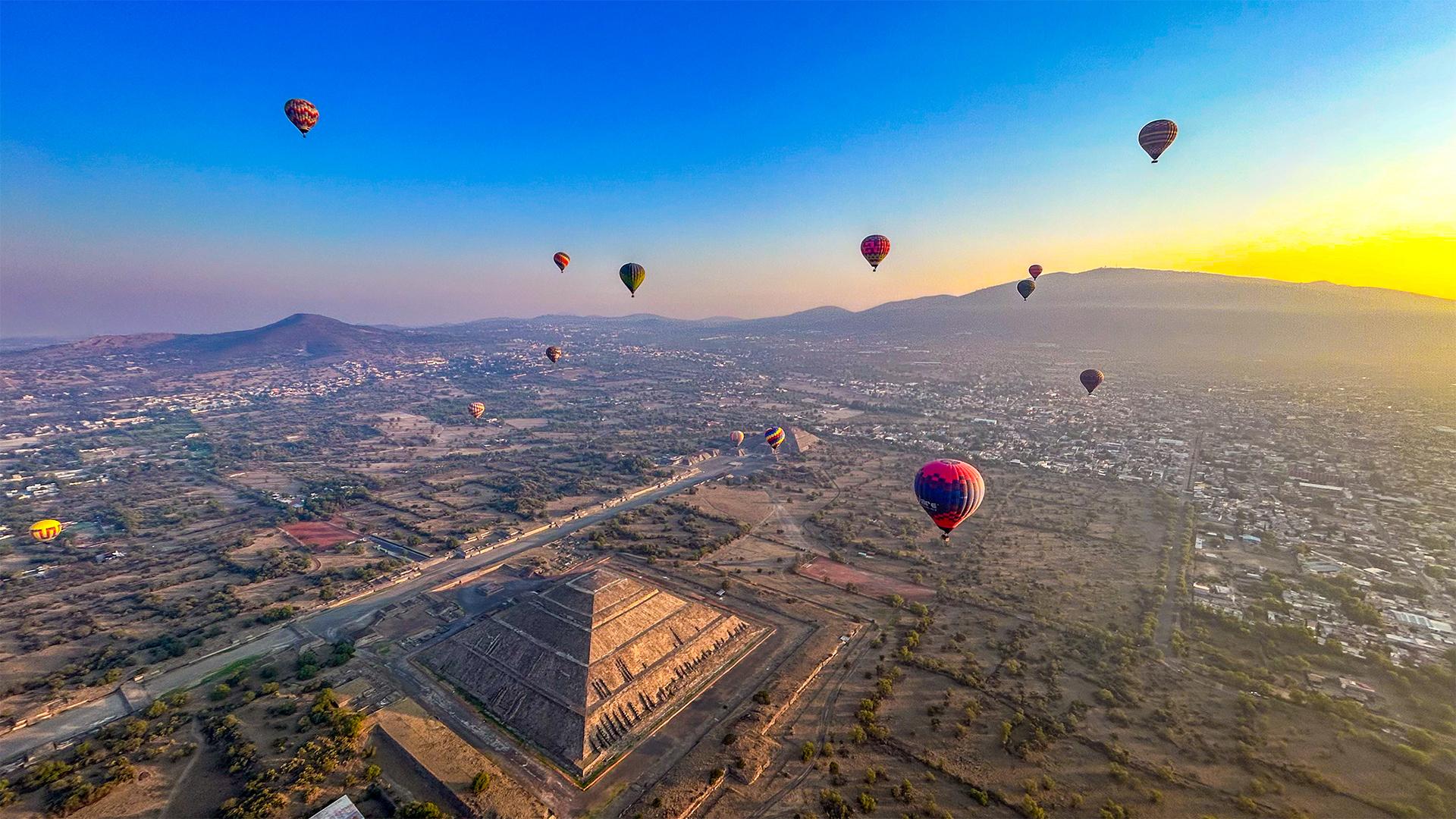 Mexico City: Balloon Flight, Teotihuacan & Guadalupe Shrine – Mexico City, Mexico