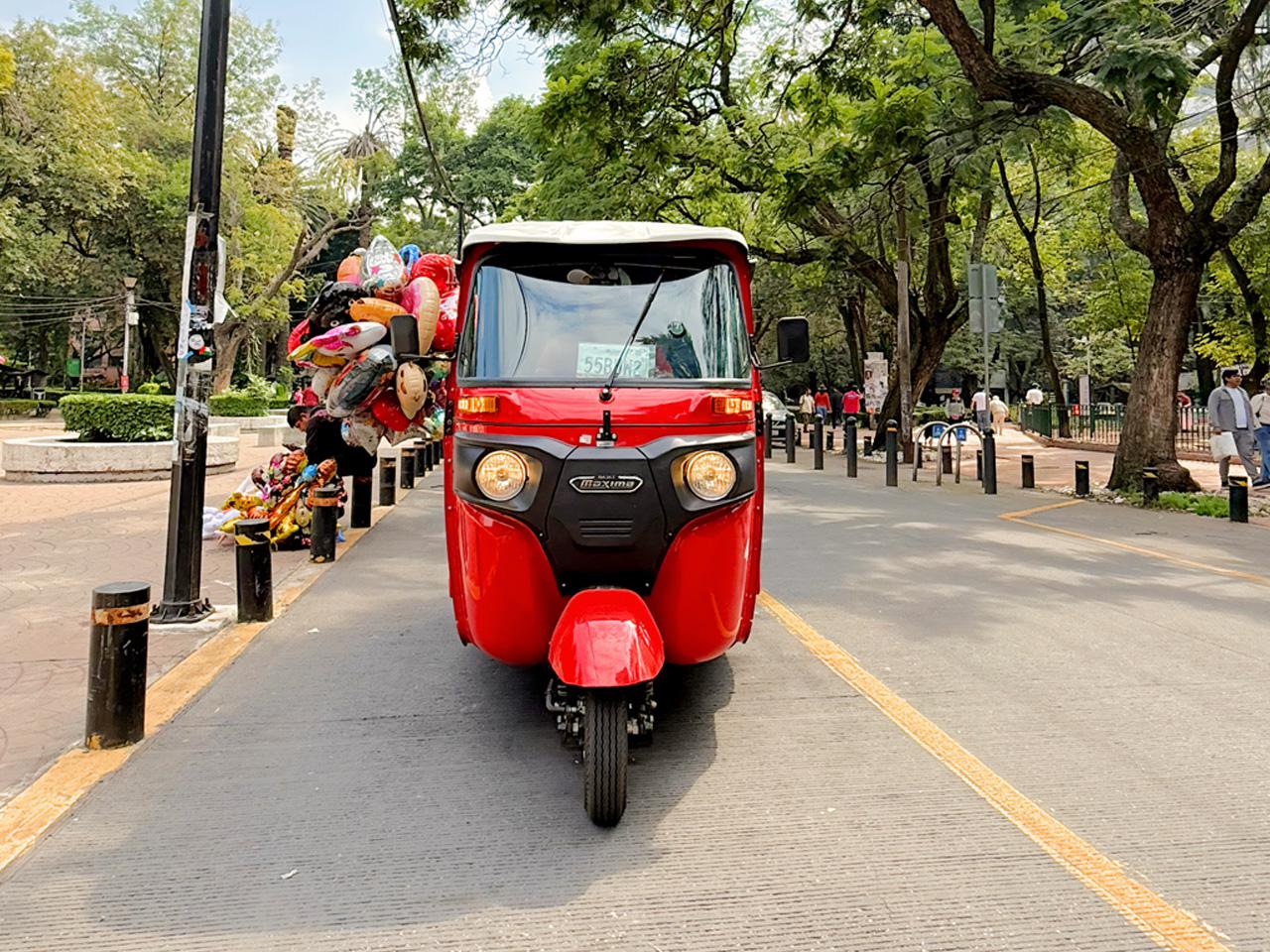 Mexico City: Tuktuk Tour – Roma Condesa – Mexico City, Mexico