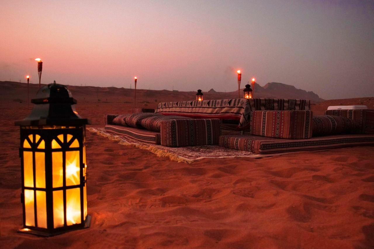Mleiha Desert Safari with Sandboarding, Stargazing & Dinner – Mleeha, United Arab Emirates