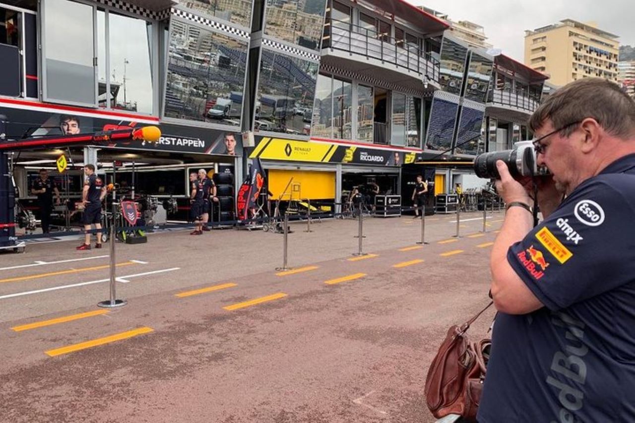 Monaco: Formula One Circuit Guided Walking Tour – Monaco