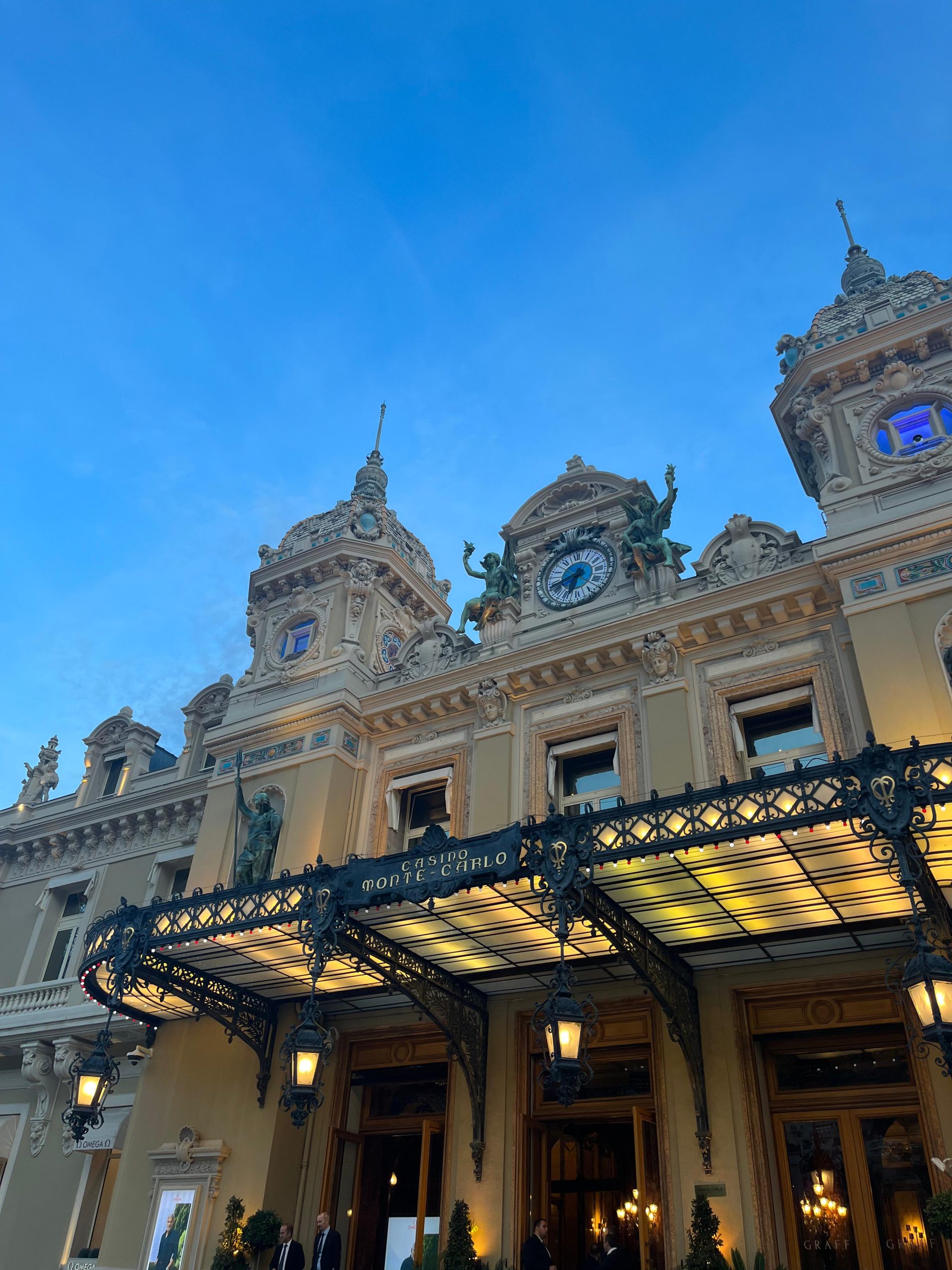 Monaco: Immersive Walking Tour with a Local Guide – Monaco