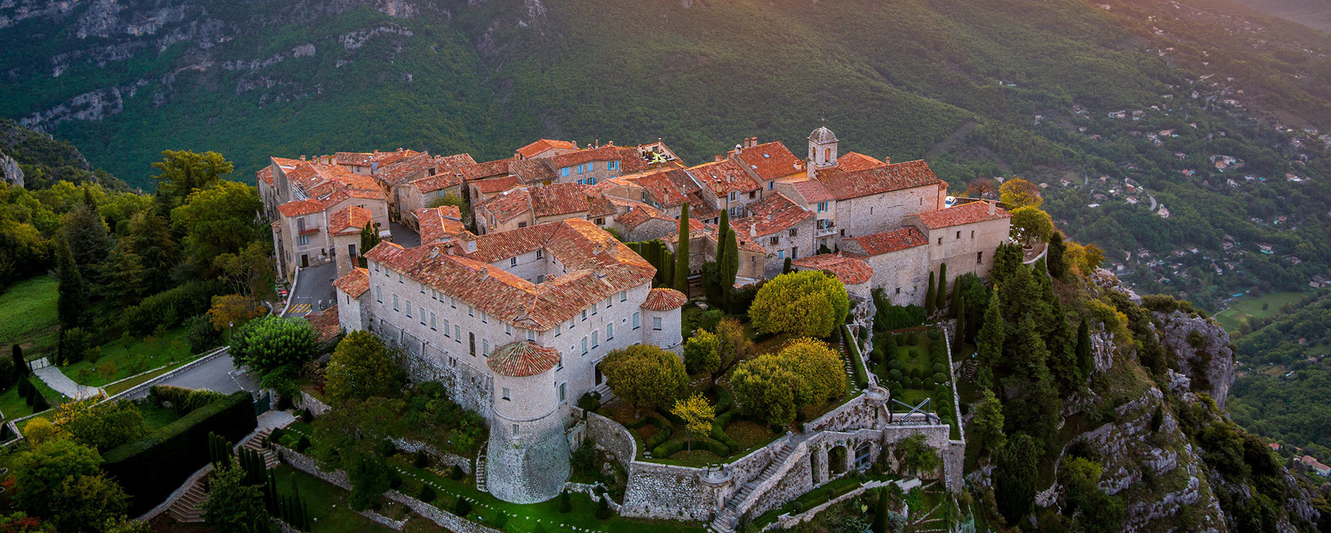 Monaco and Perched Medieval Villages Day Tour from Nice – Monaco