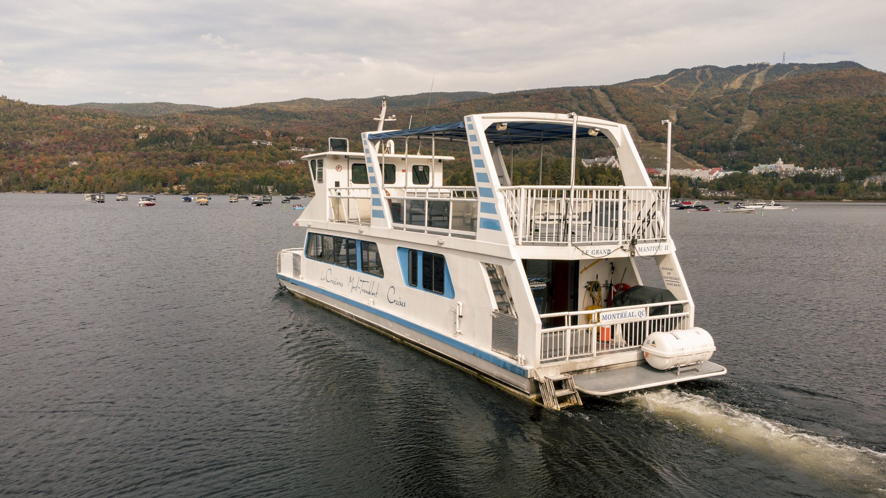 Mont-Tremblant: Guided Scenic Lake Cruise – Mont-Tremblant, Quebec, Canada