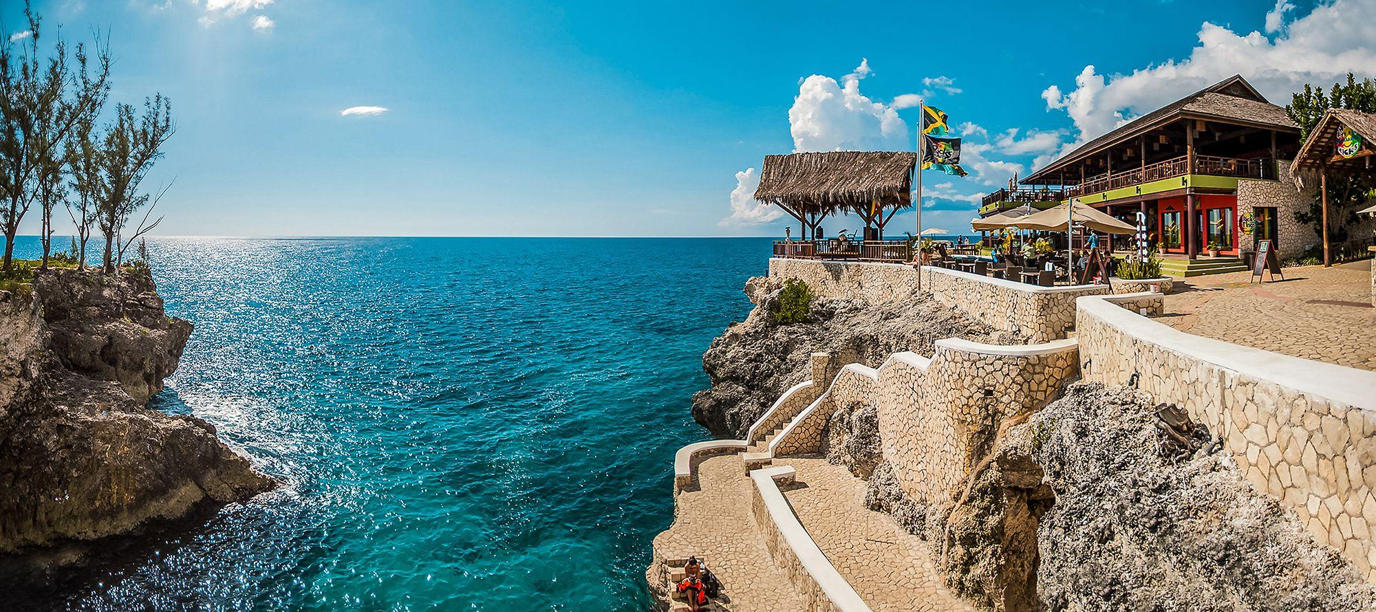 Montego Bay: Ricks Café & Negril Private Roundtrip Transport – Negril, Jamaica
