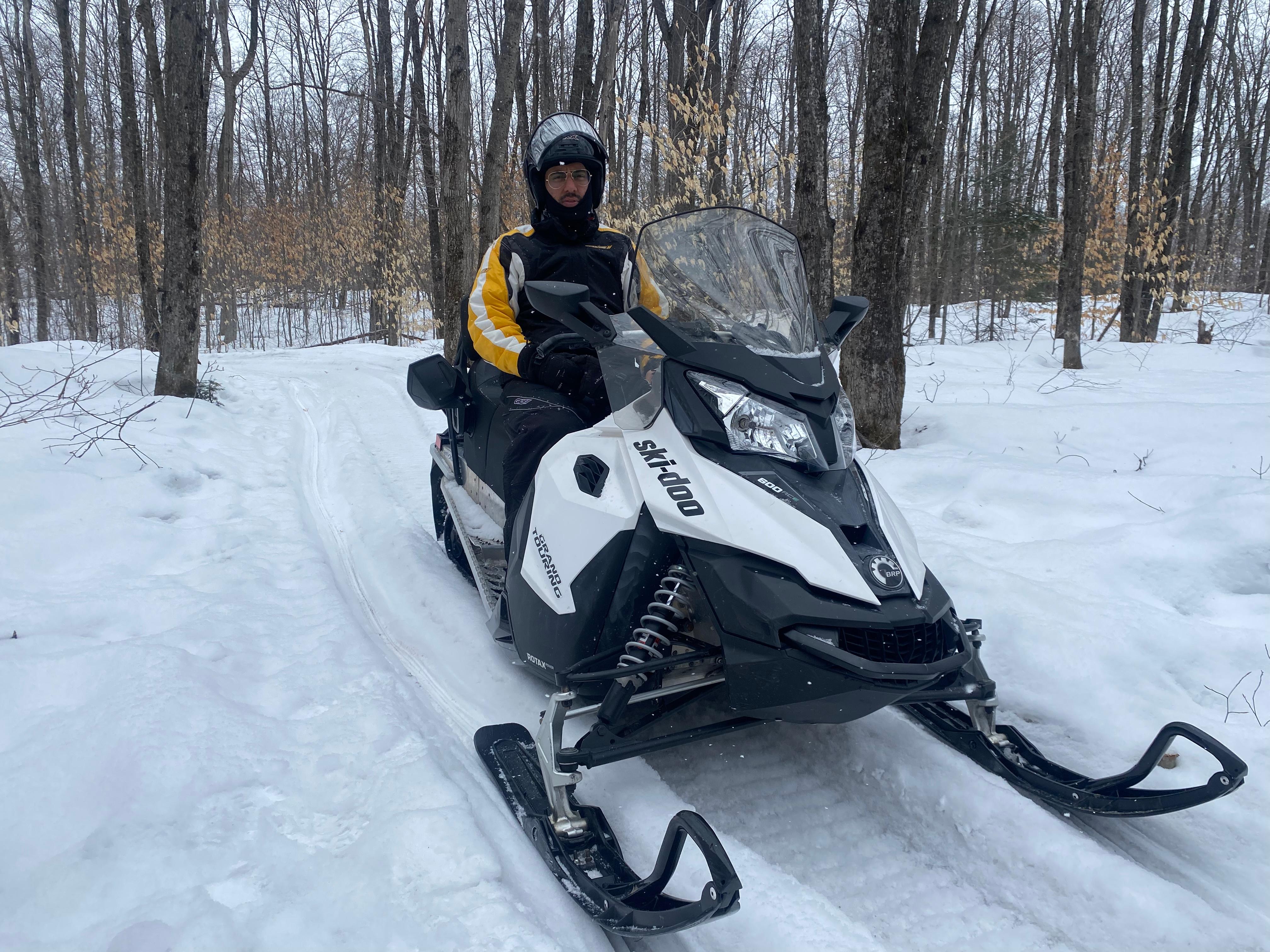 Montreal: Canadian Forest Guided Tour by Snowmobile – Montreal, Canada