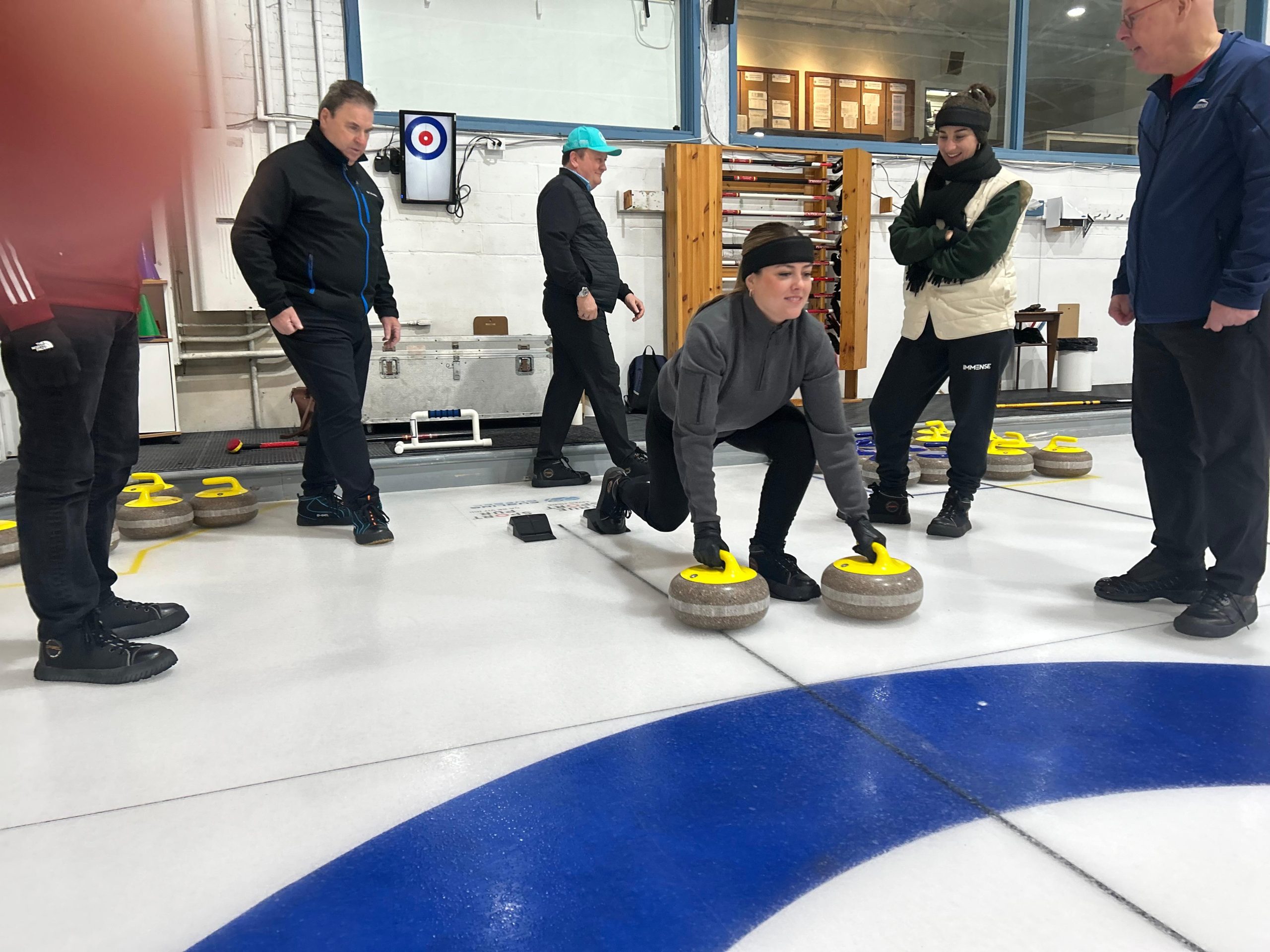 Montreal: Curling Experience with instructor and equipment – Montreal, Canada