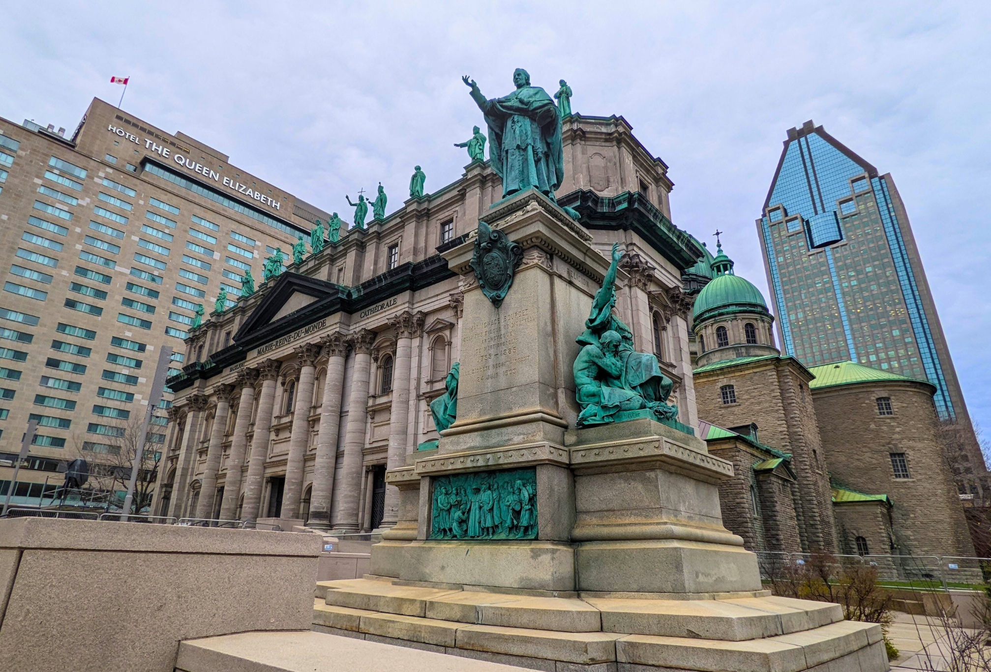 Montreal: Private Walking Tour of Downtown & Underground – Montreal, Canada
