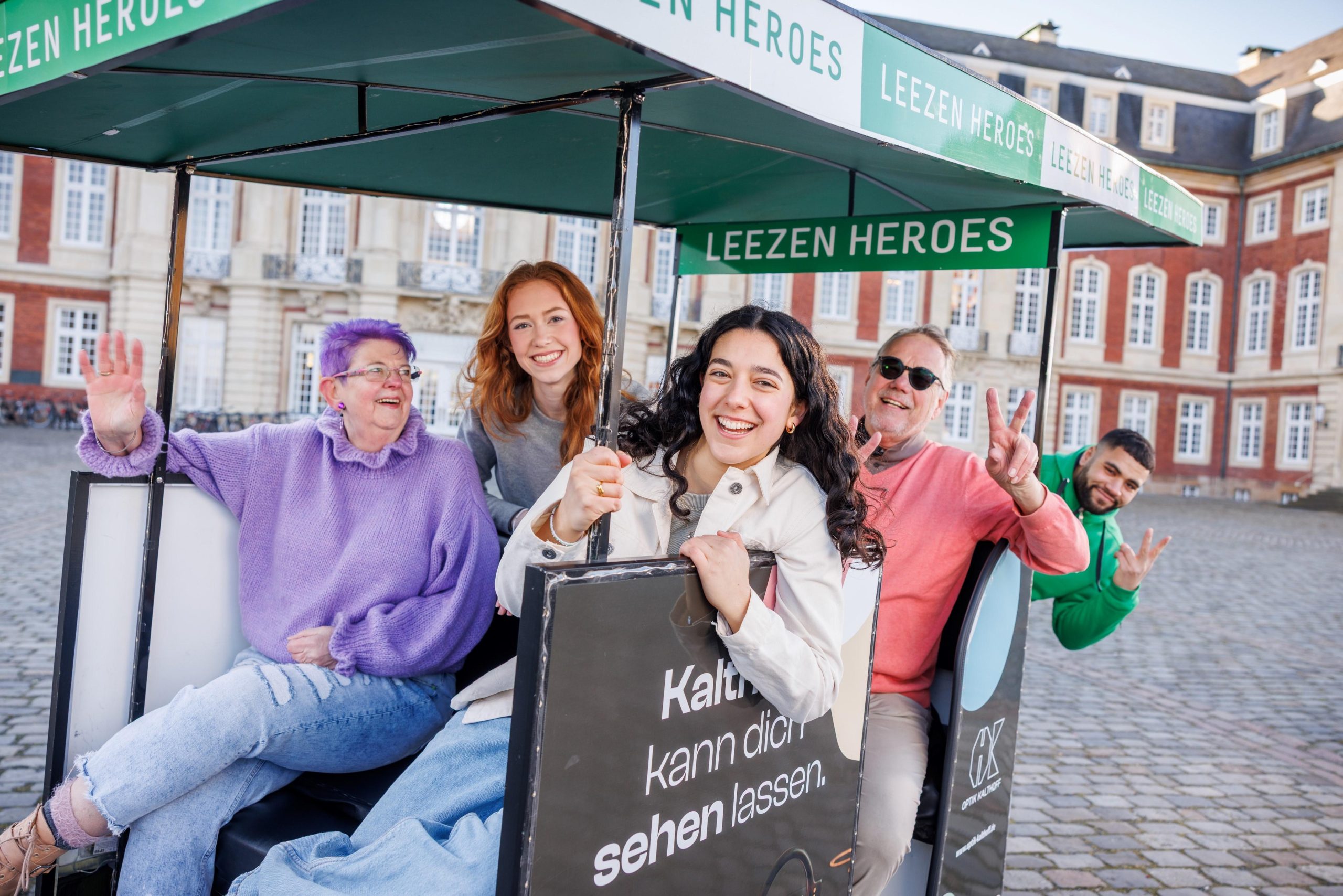 Münster-Highlights-Tour with Rickshaw-Guide – Münster, Germany