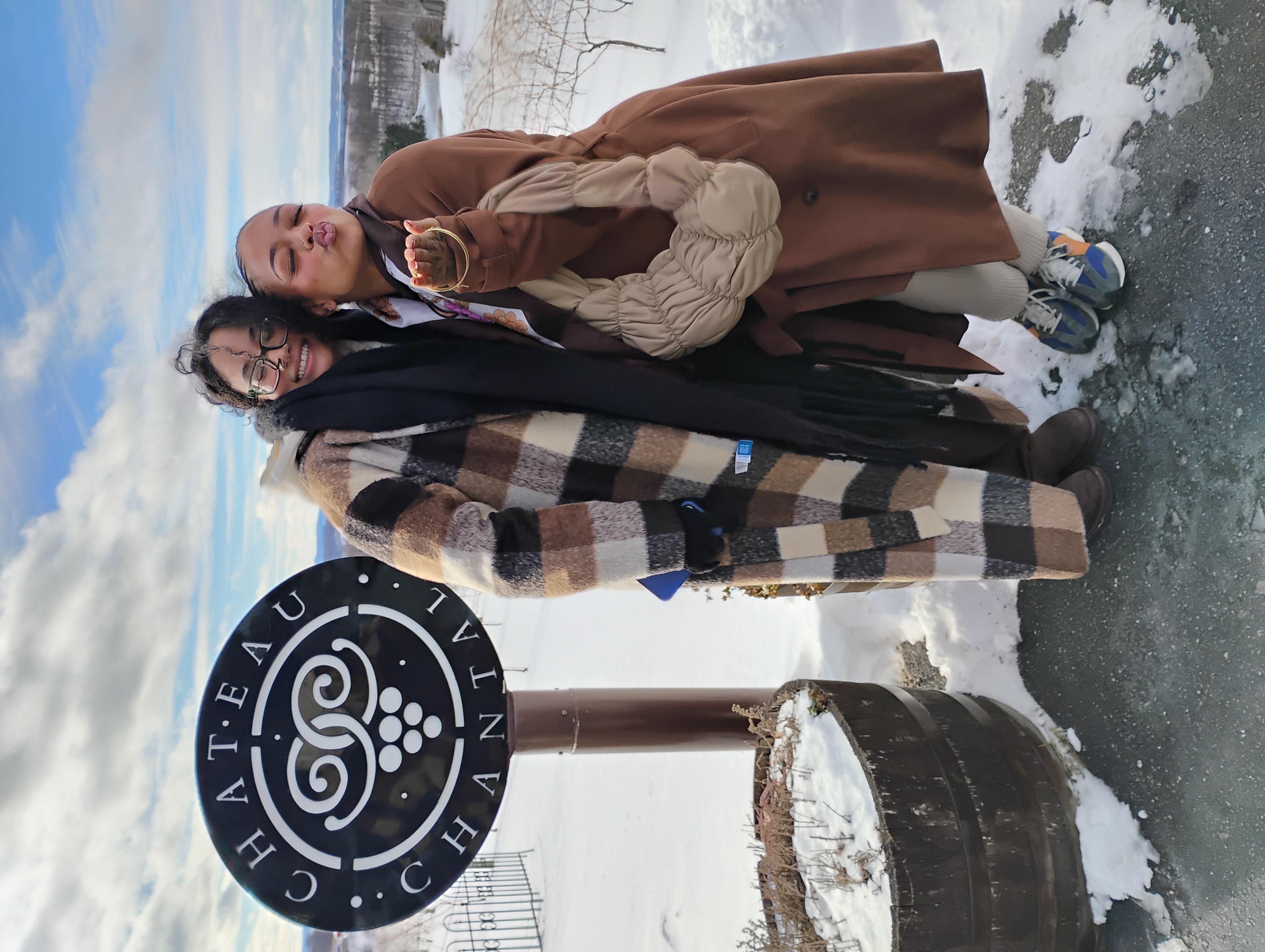 NON BUS Chateau Chantal Hawthorne Traverse City Wine Tour – Chateau Chantal Winery and Inn, Michigan