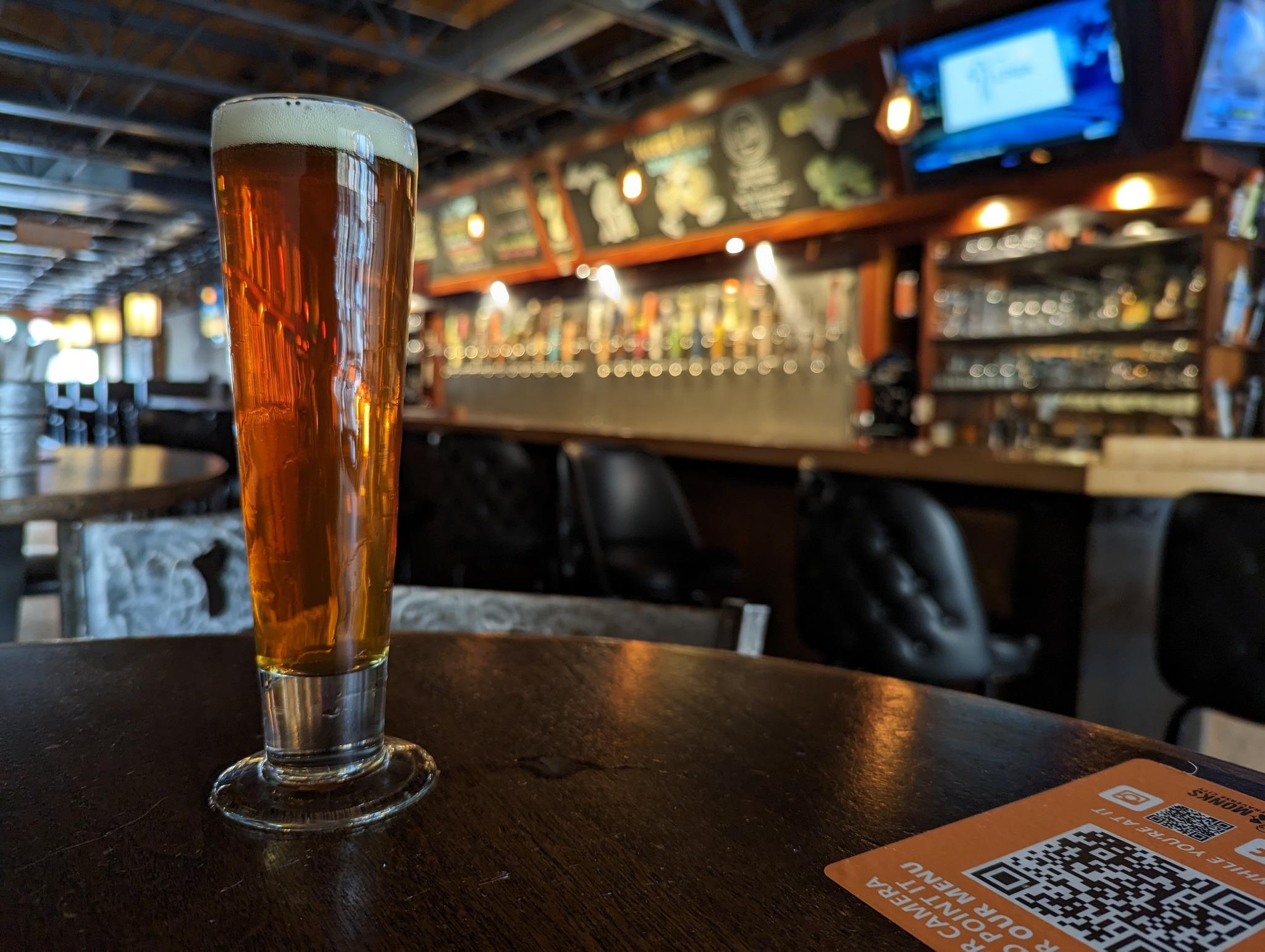 NON BUS Traverse City IPA, Beer, Distillery and Wine Tour – Earthen Ales, Michigan