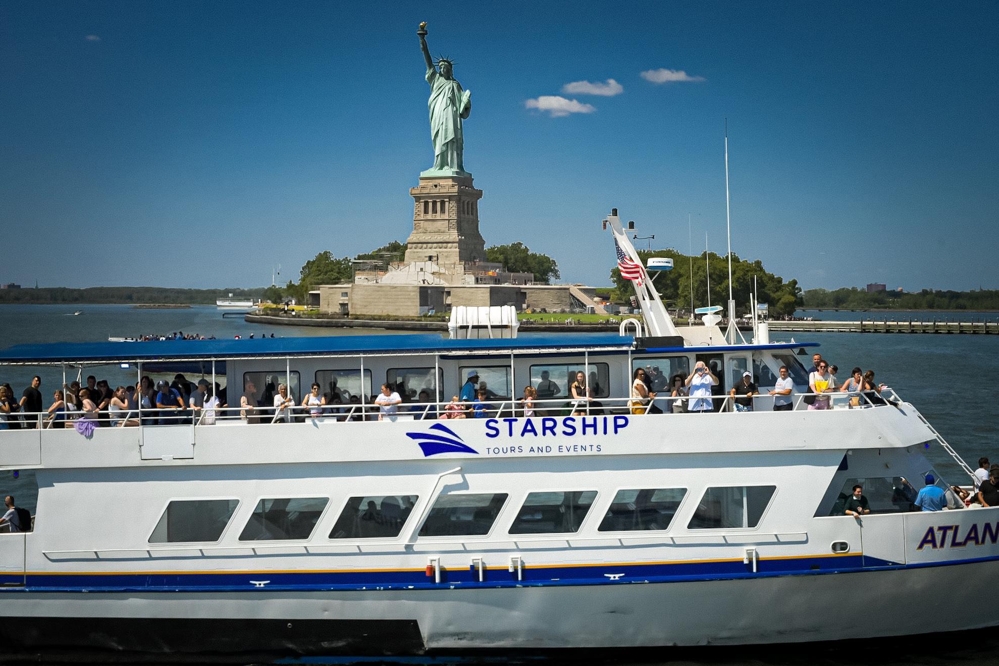 NYC: Starship Landmark 90 Minute Sightseeing Cruise – New York City, New York