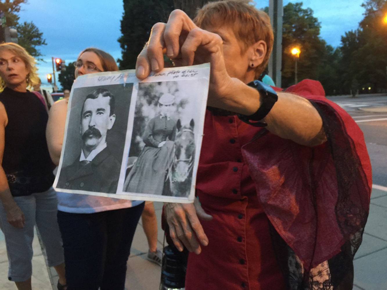 Nashville: Haunted History Walking Tour with Guide – Nashville, Tennessee