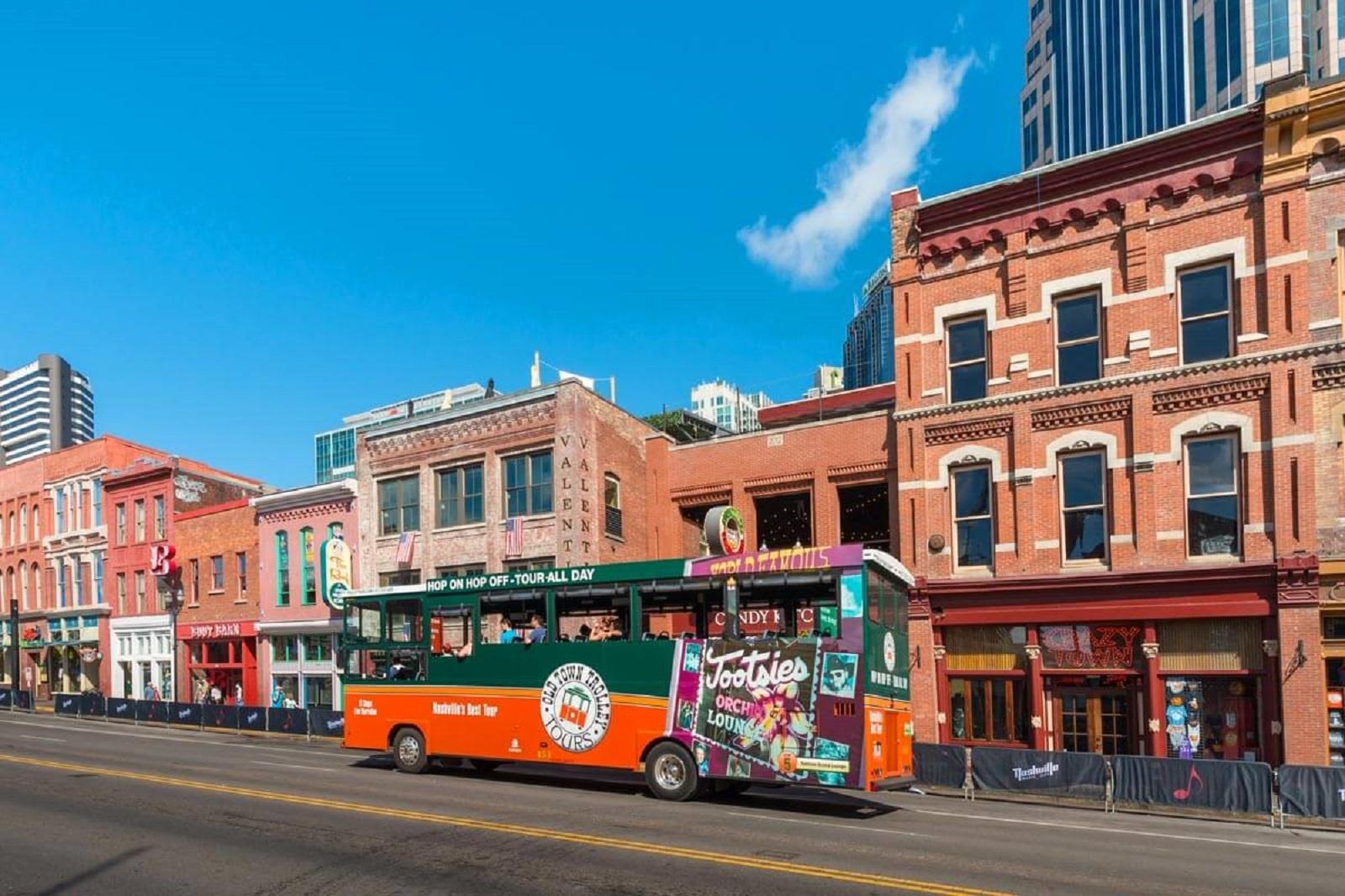 Nashville: Hop-on Hop-off Trolley Tour – Nashville, Tennessee