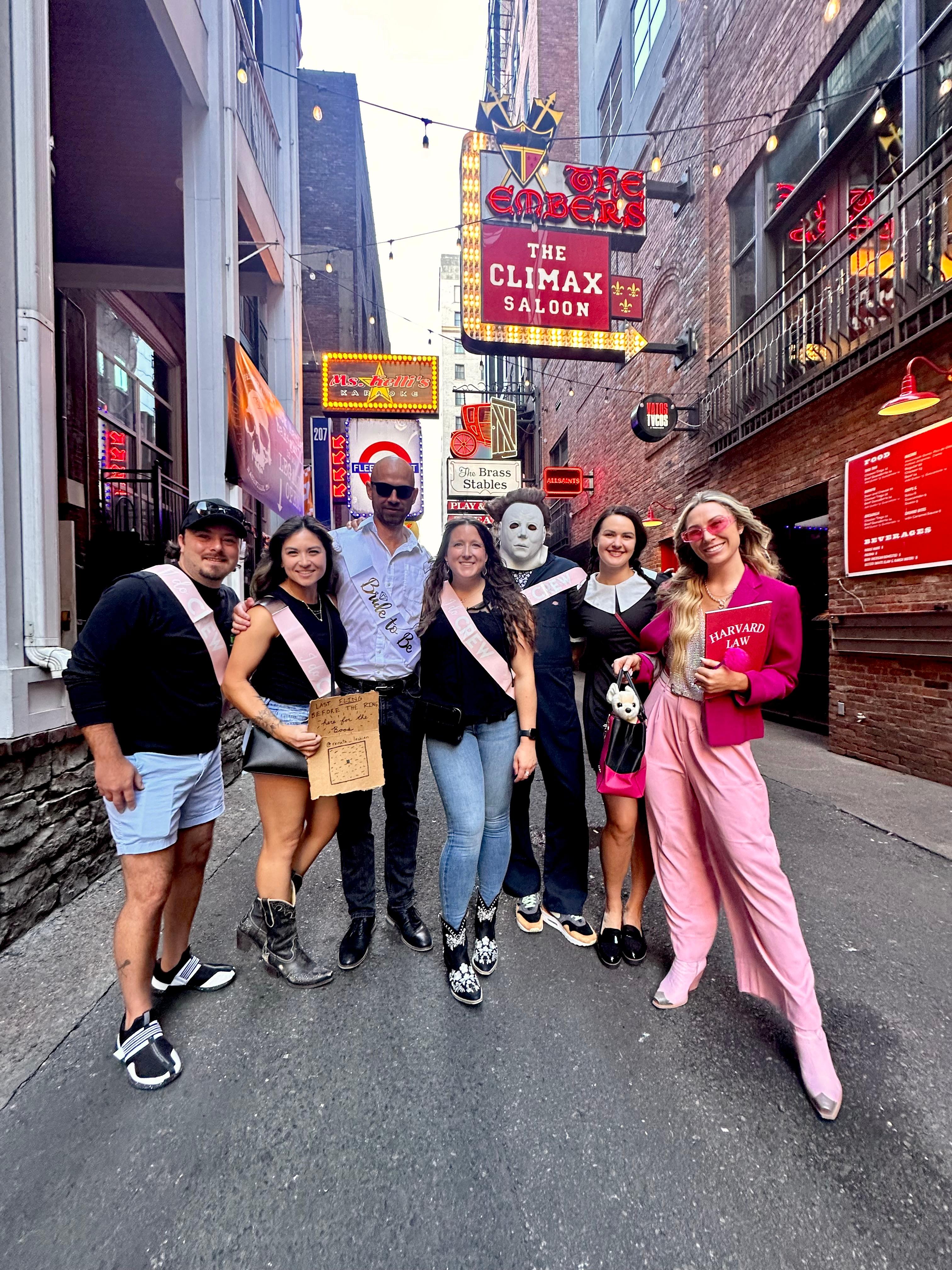 Nashville’s Haunted Spirits Murder & True Crime Pub Crawl – Nashville, Tennessee