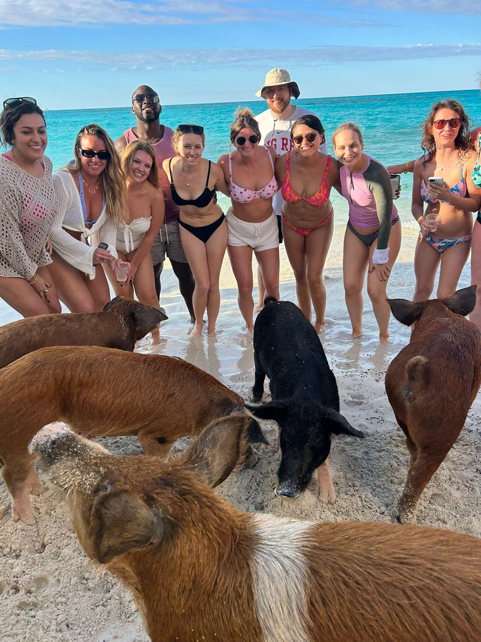 Nassau: Full-Day Party Catamaran with Private Beach & Lunch – Nassau, Bahamas