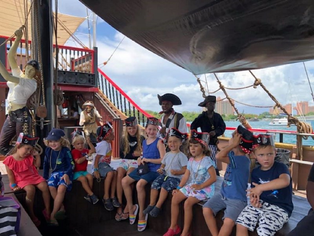 Nassau: Private Interactive Pirate Ship Cruise – Nassau, Bahamas