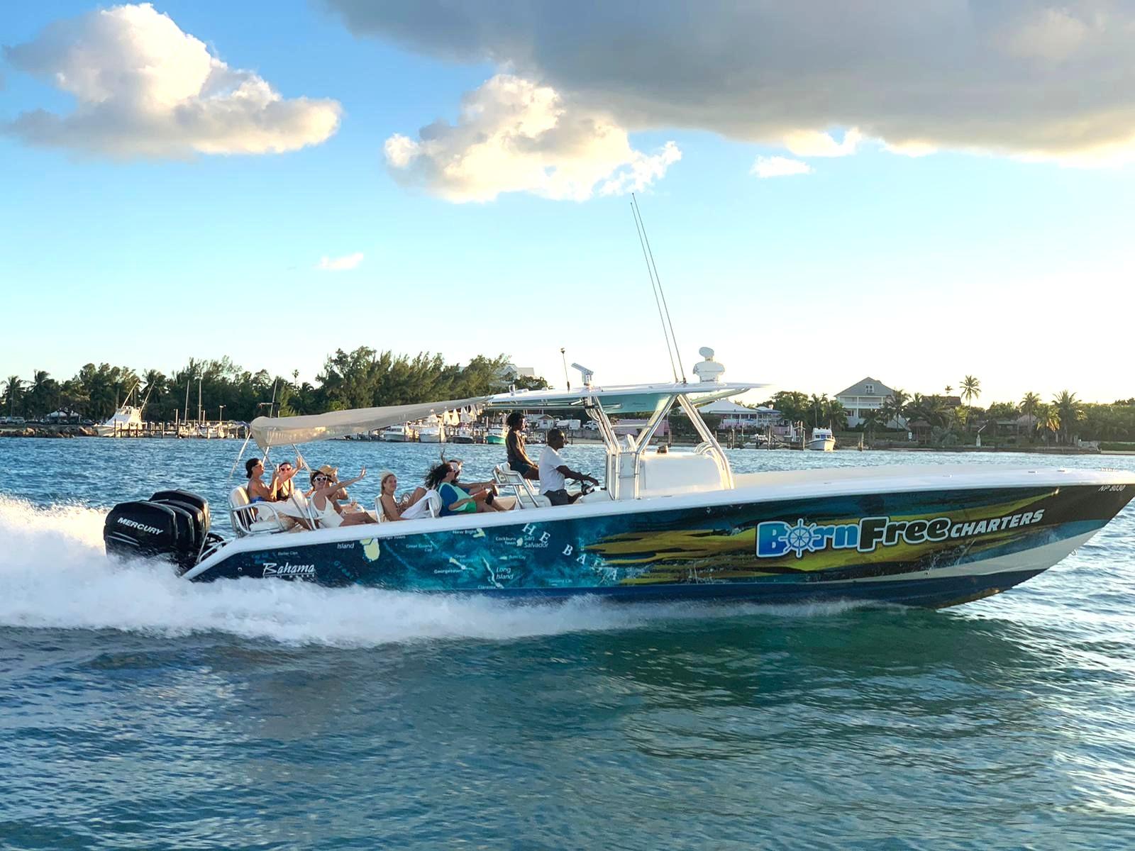 Nassau: Swimming Pigs, Snorkel and Lunch by Speed Boat – Nassau, Bahamas