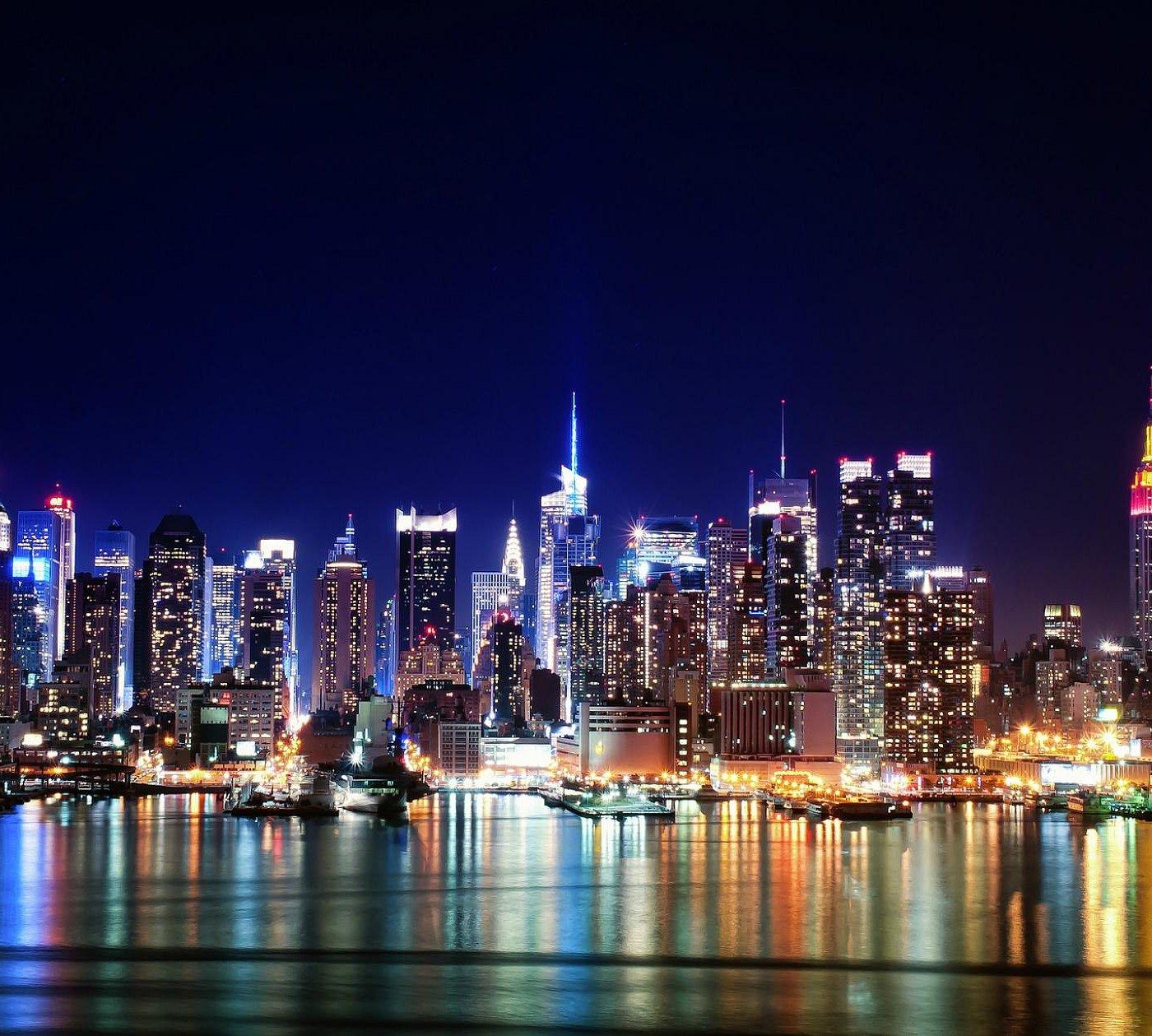 New York: Magical Christmas Tour with Hoboken Skyline Views – New York City, New York