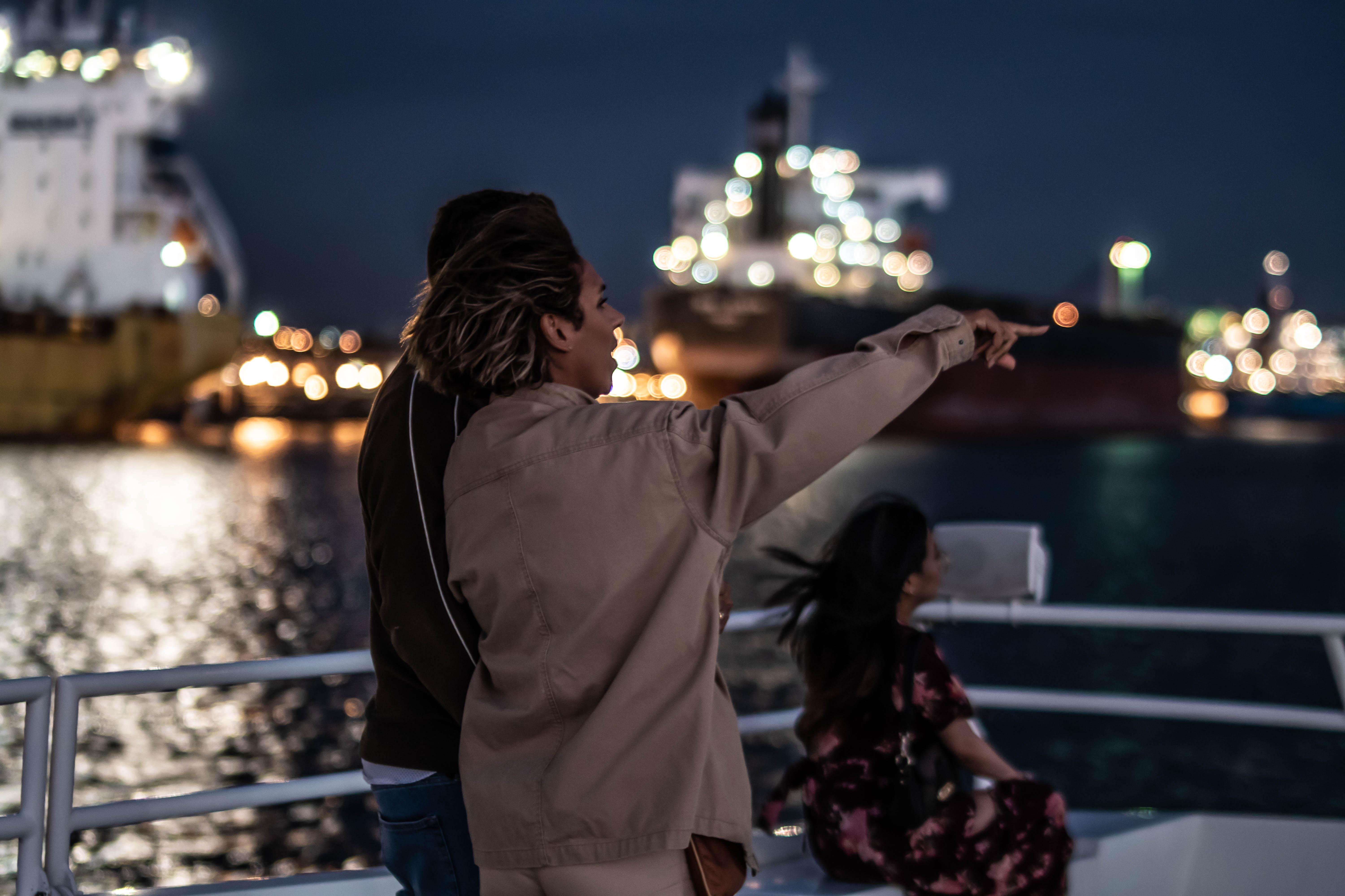 Newcastle: Harbour Dinner Cruise with Live Music – Newcastle, Australia