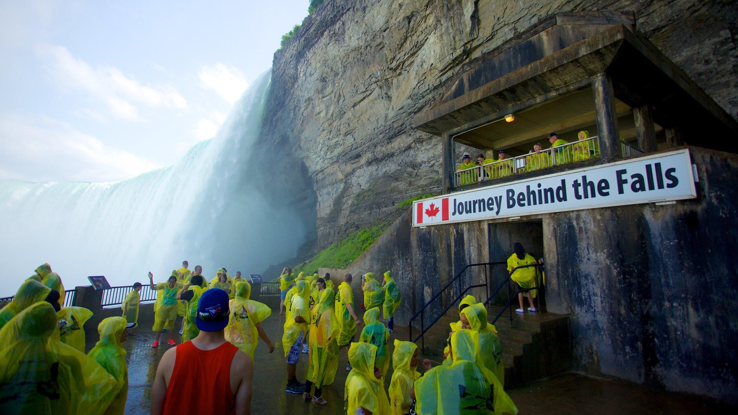 Niagara Falls: Day Tour with Boat & Journey Behind the Falls – Niagara Falls, Canada
