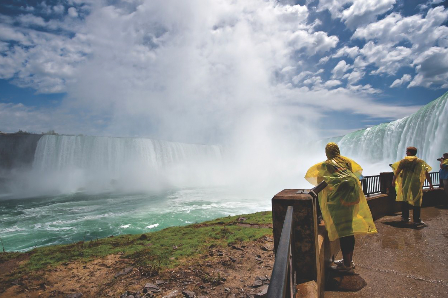 Niagara Parks: Official Journey Behind the Falls Ticket – Niagara Falls, Canada