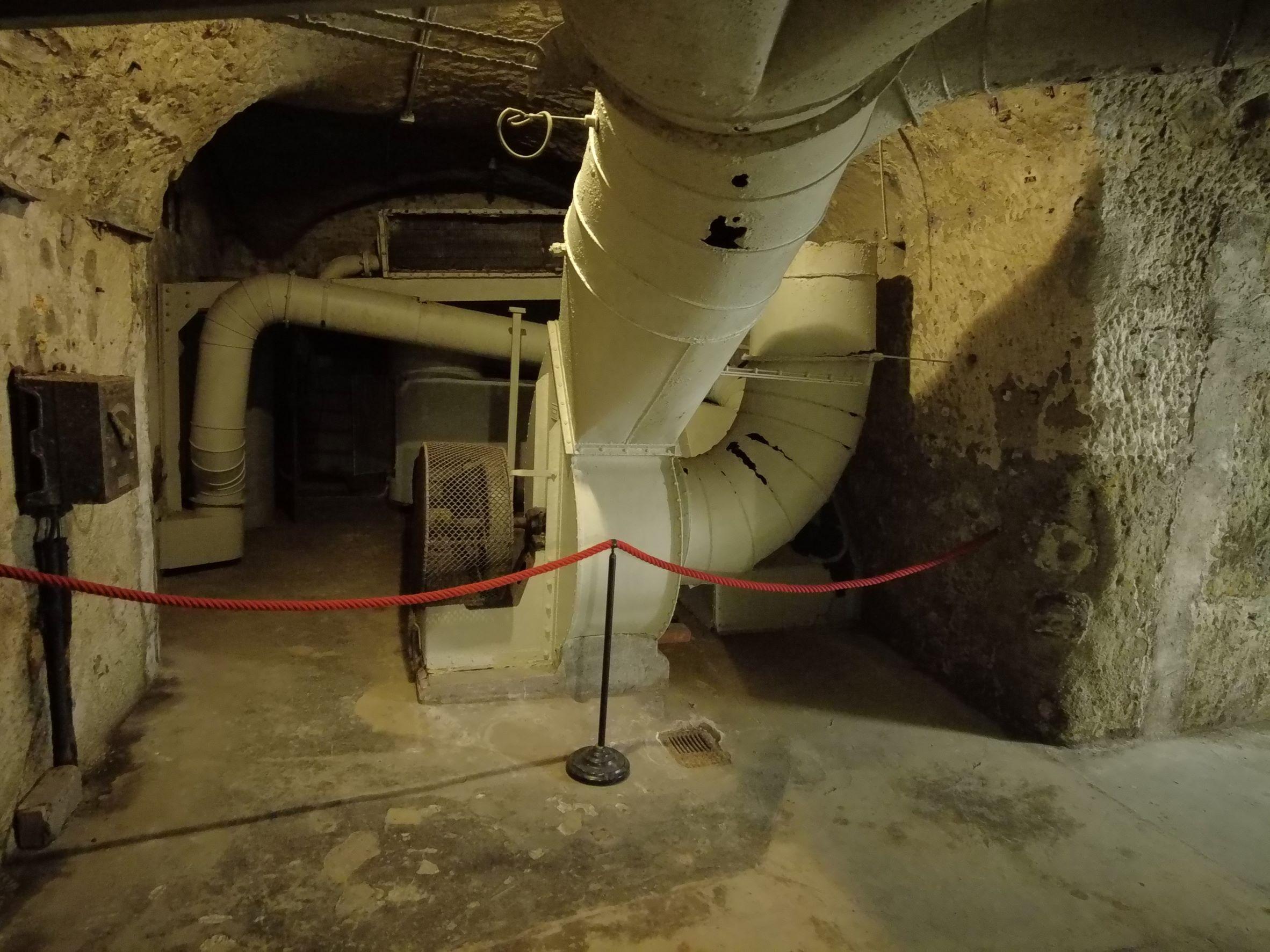 Nuremberg: Historischer Kunstbunker WWII Art Bunker Tour – Nuremberg, Germany