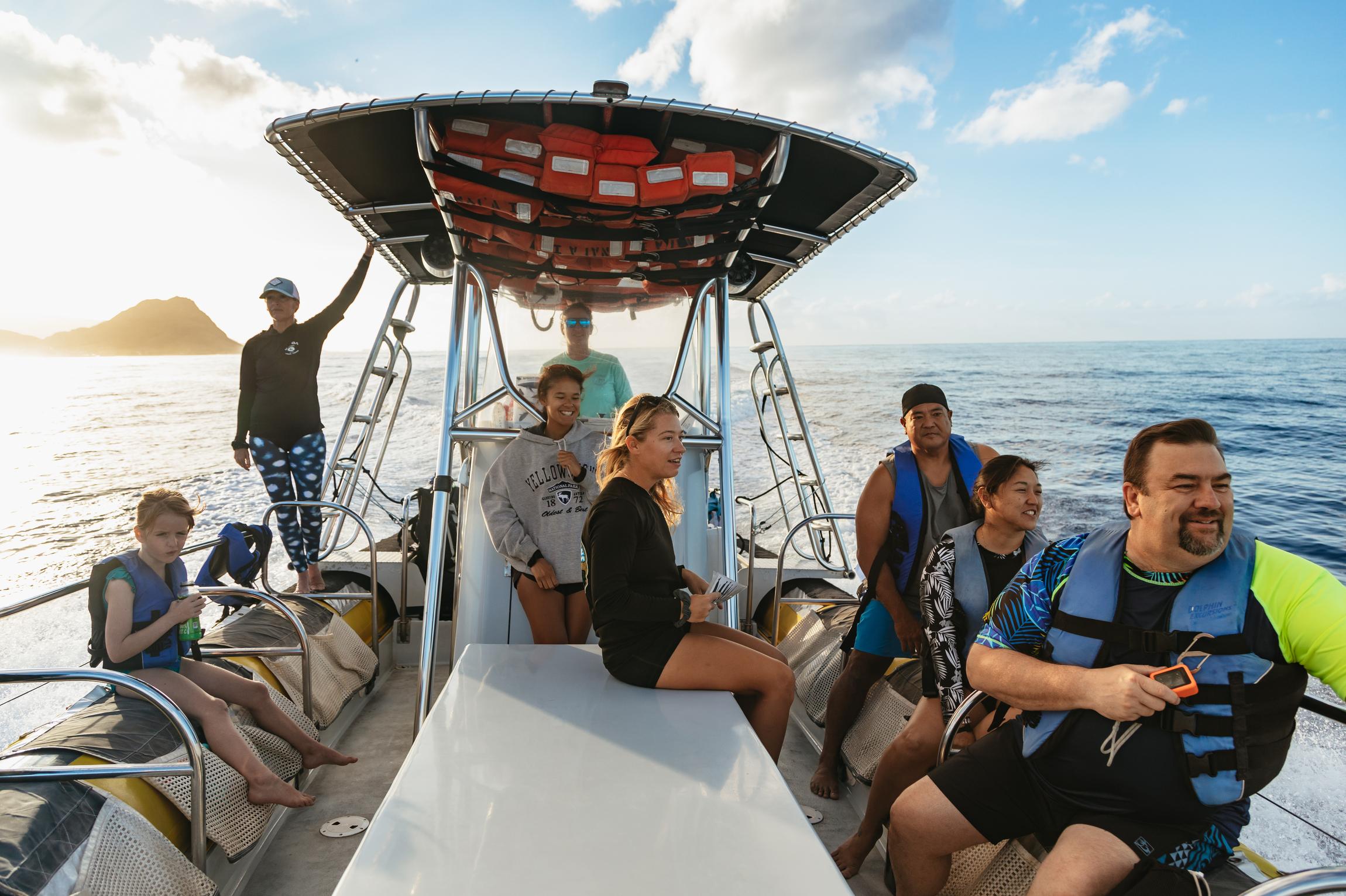 Oahu: Dolphin Swim and Turtle Snorkel Excursion in Waianae – Honolulu, Hawaii